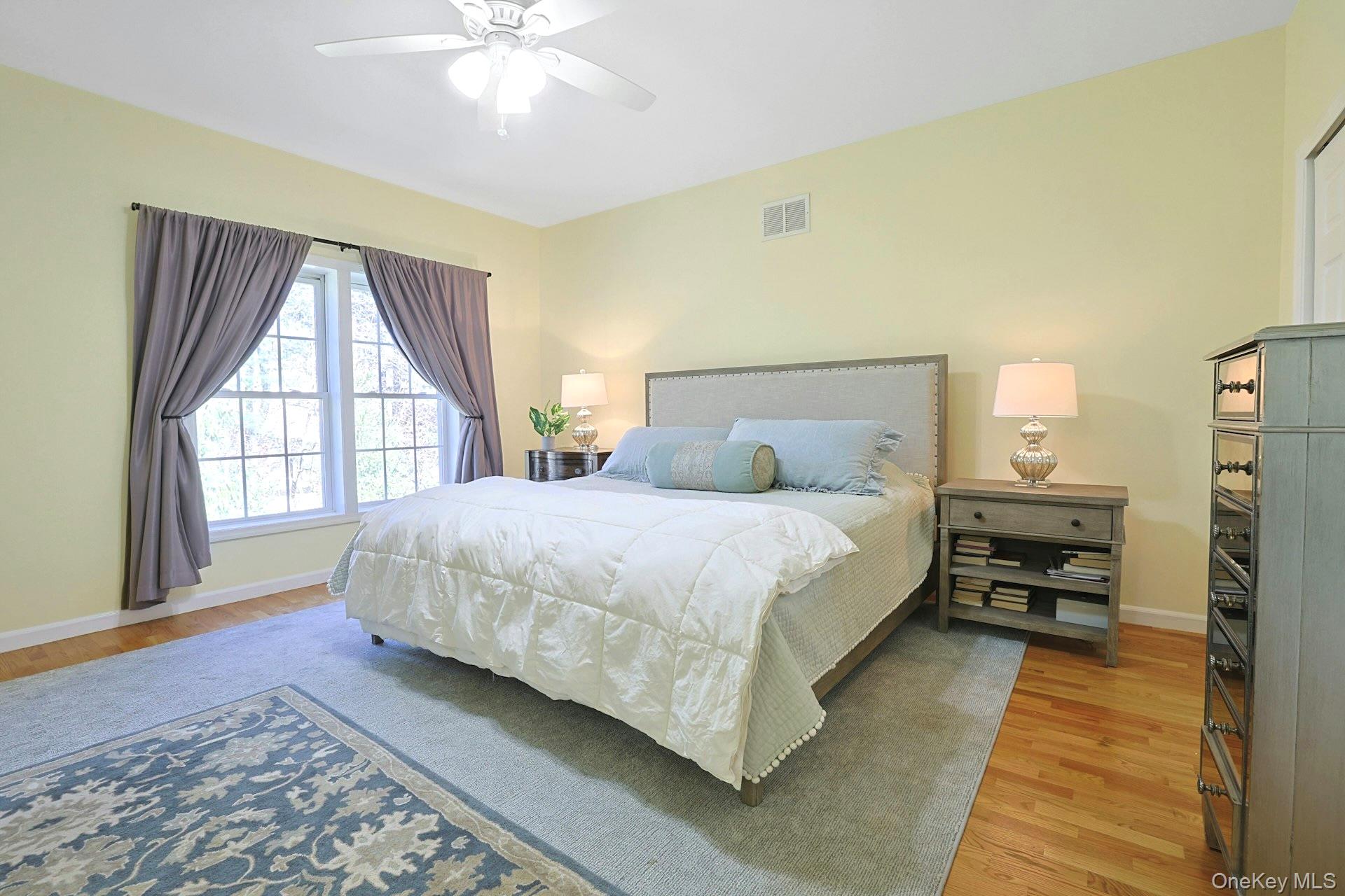 44 Alexander Court, Nanuet, NY 10954