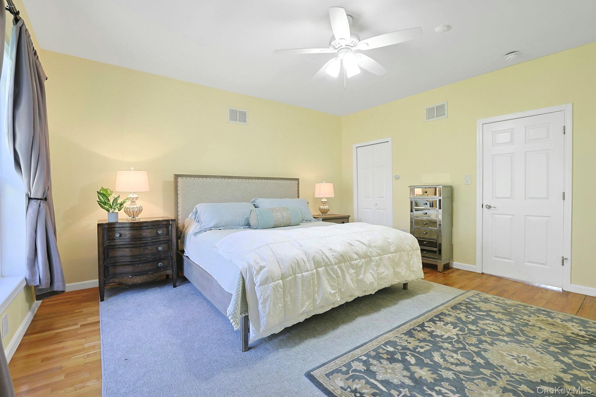 44 Alexander Court, Nanuet, NY 10954