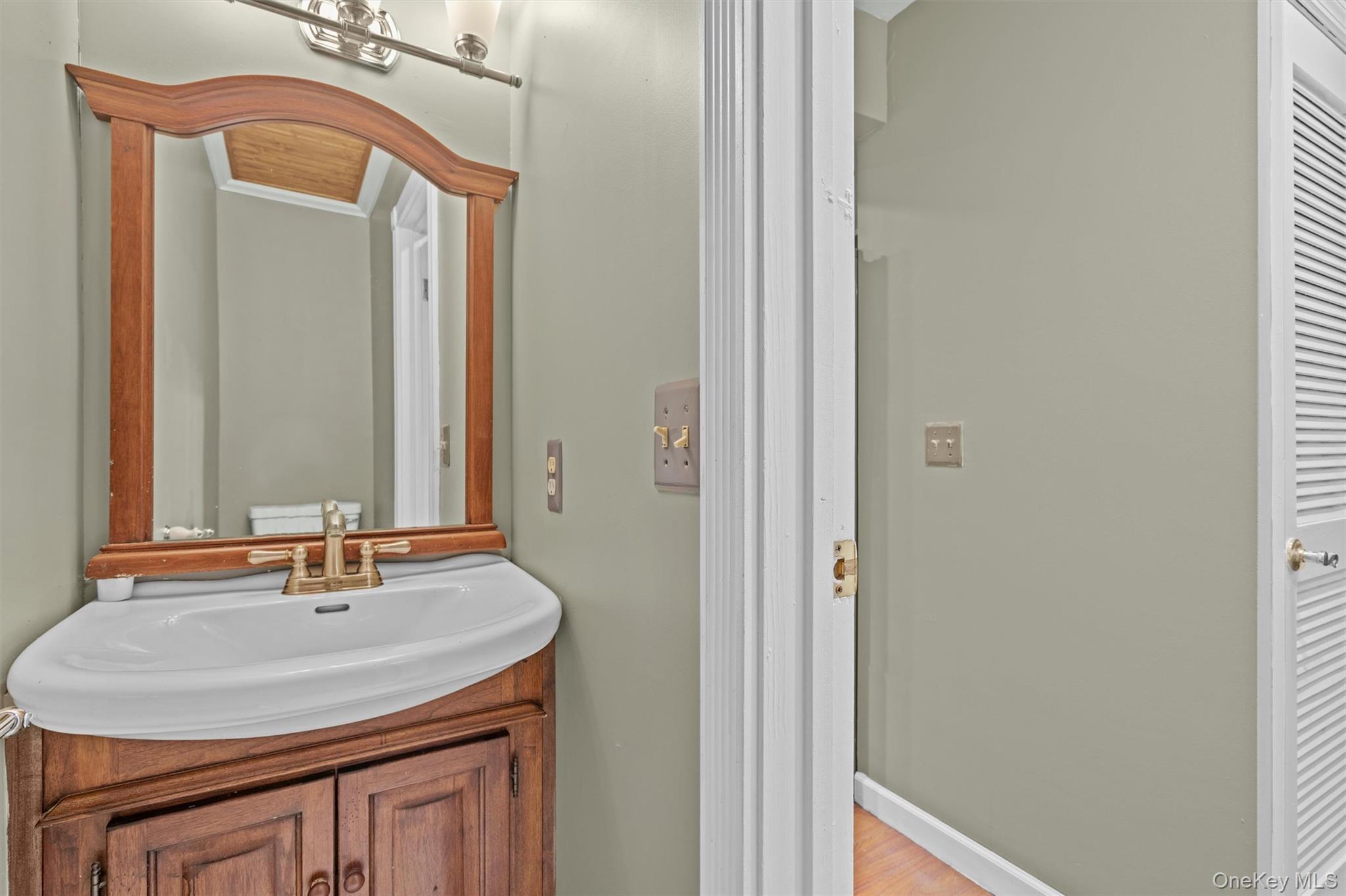 1818 Whispering Hills, Chester, NY 10918