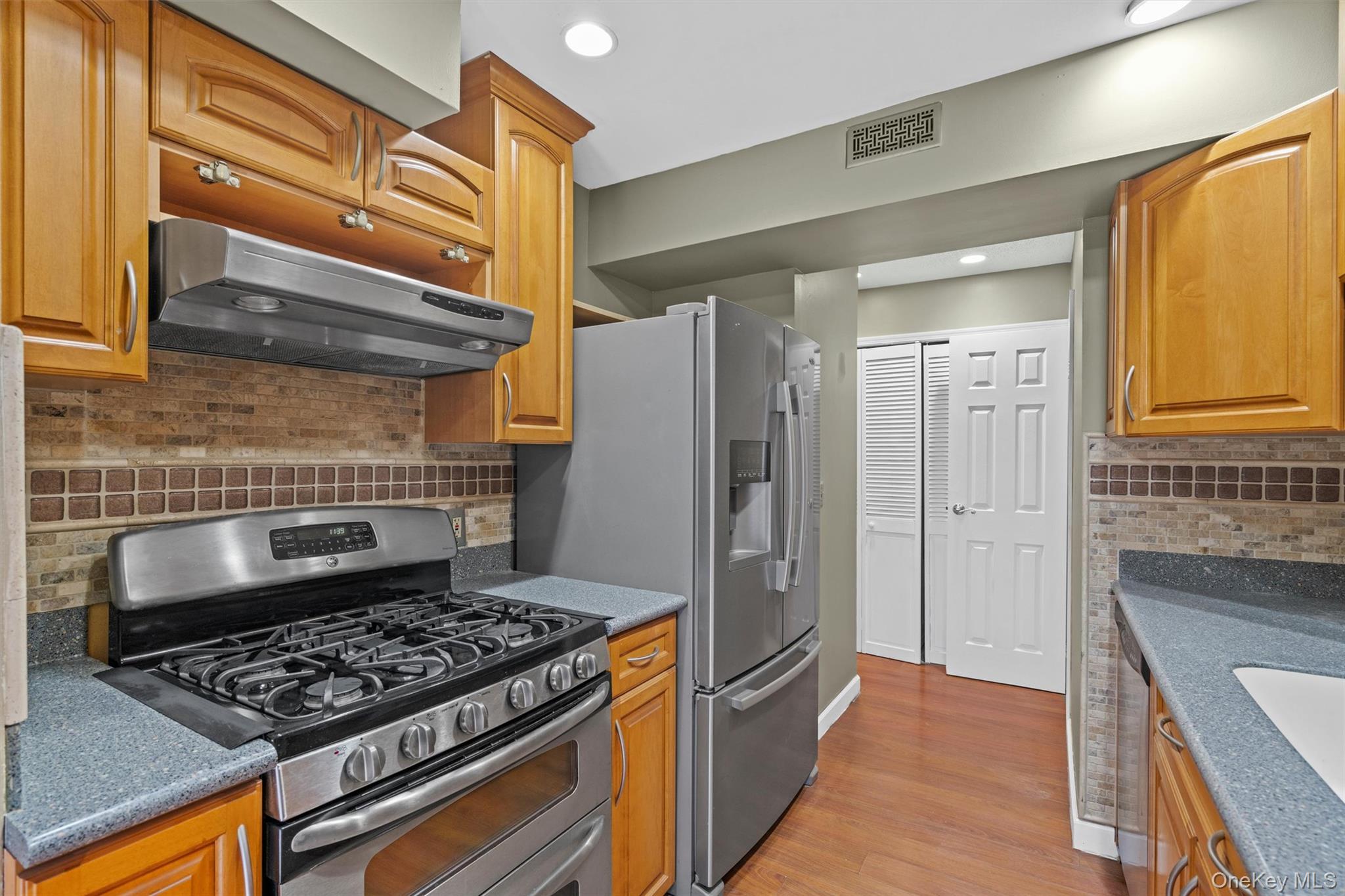 1818 Whispering Hills, Chester, NY 10918