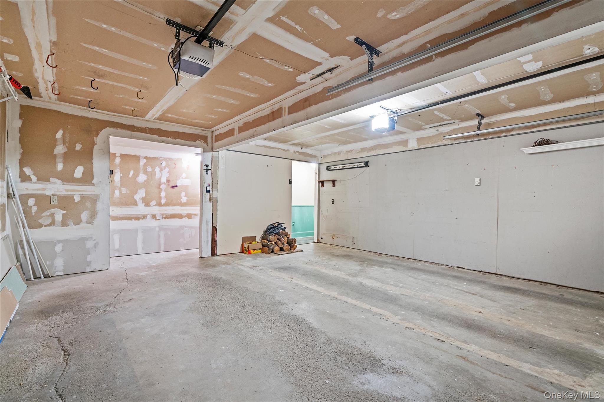 1818 Whispering Hills, Chester, NY 10918