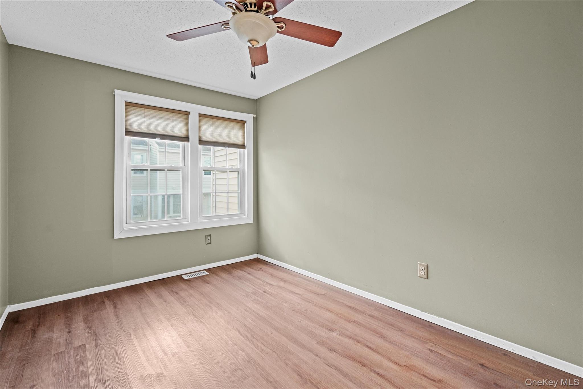 1818 Whispering Hills, Chester, NY 10918