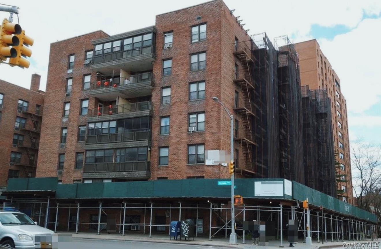 13870 Elder Avenue # 4S, Flushing, NY 11355