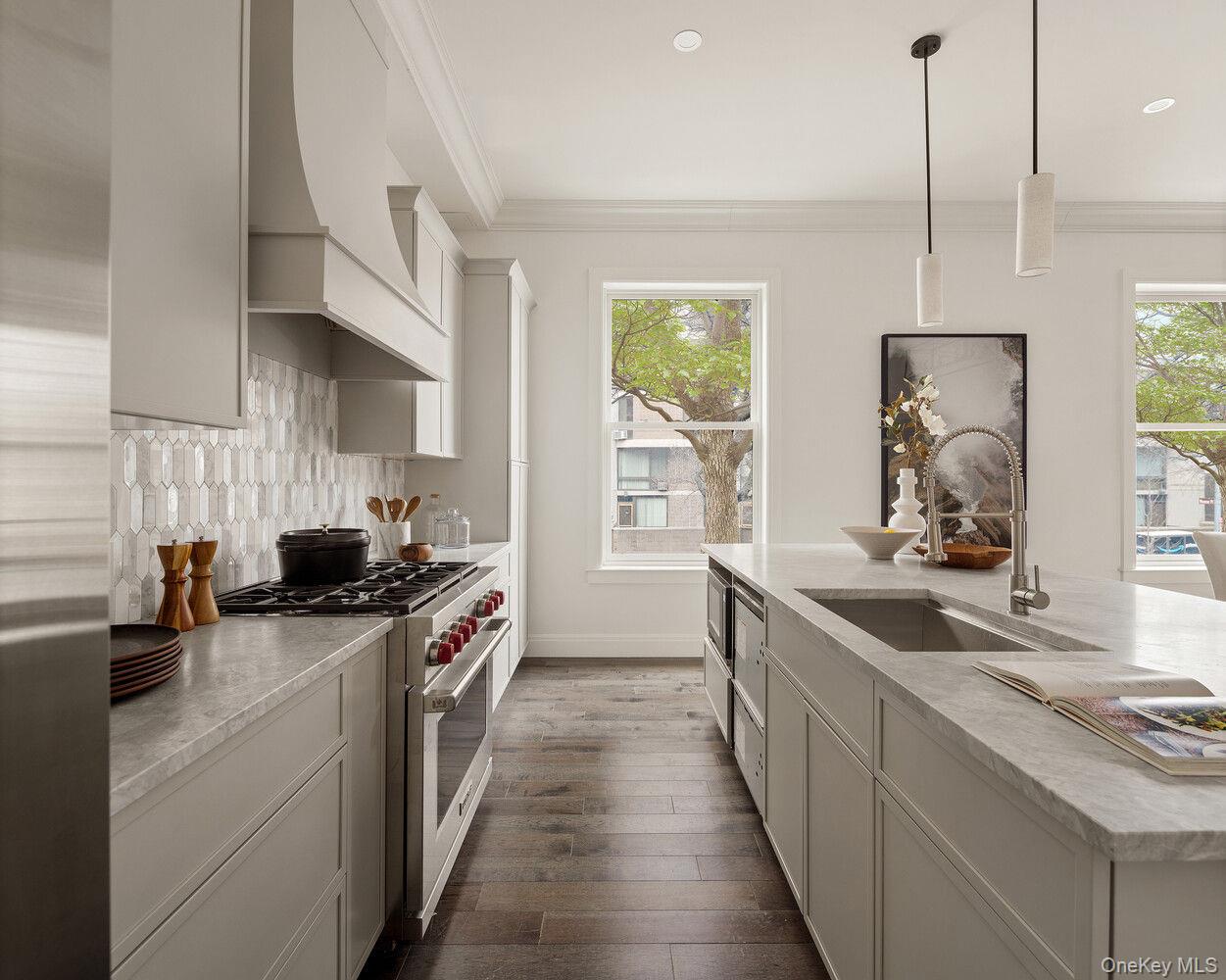 1 MONROE Place, Brooklyn, NY 11201