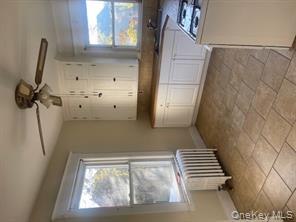 33 Landing Rd, Glen Cove, NY 11542