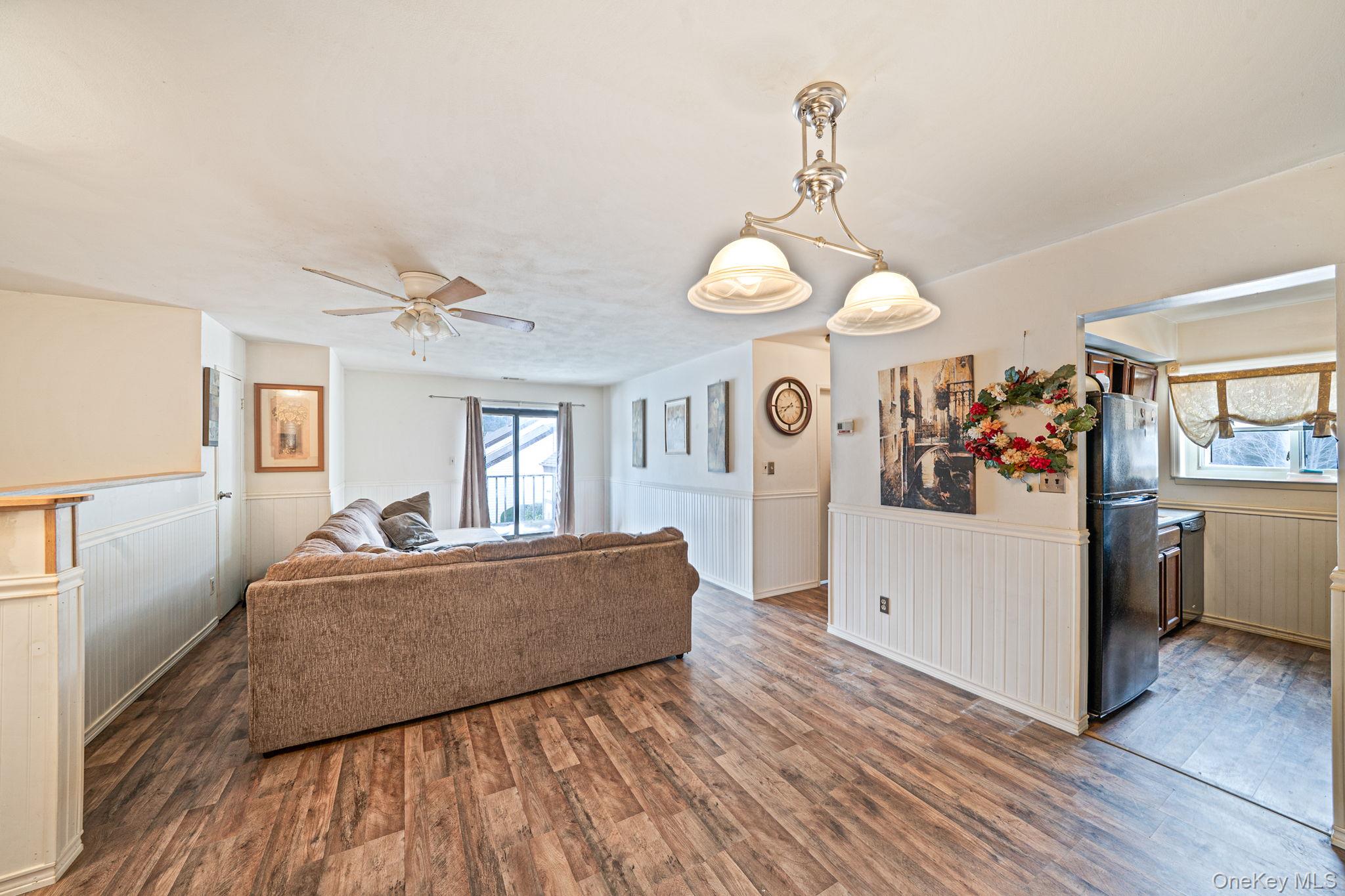 42 Monet Court # 42, Middle Island, NY 11953