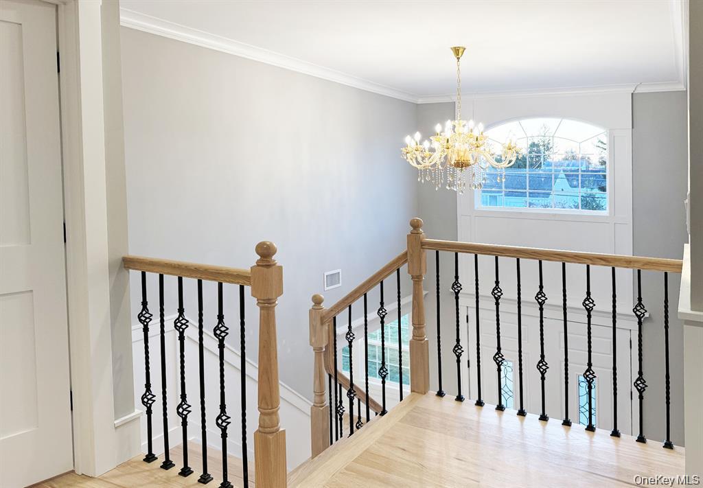 255 Maple Ave Maple Ave, East Meadow, NY 11554