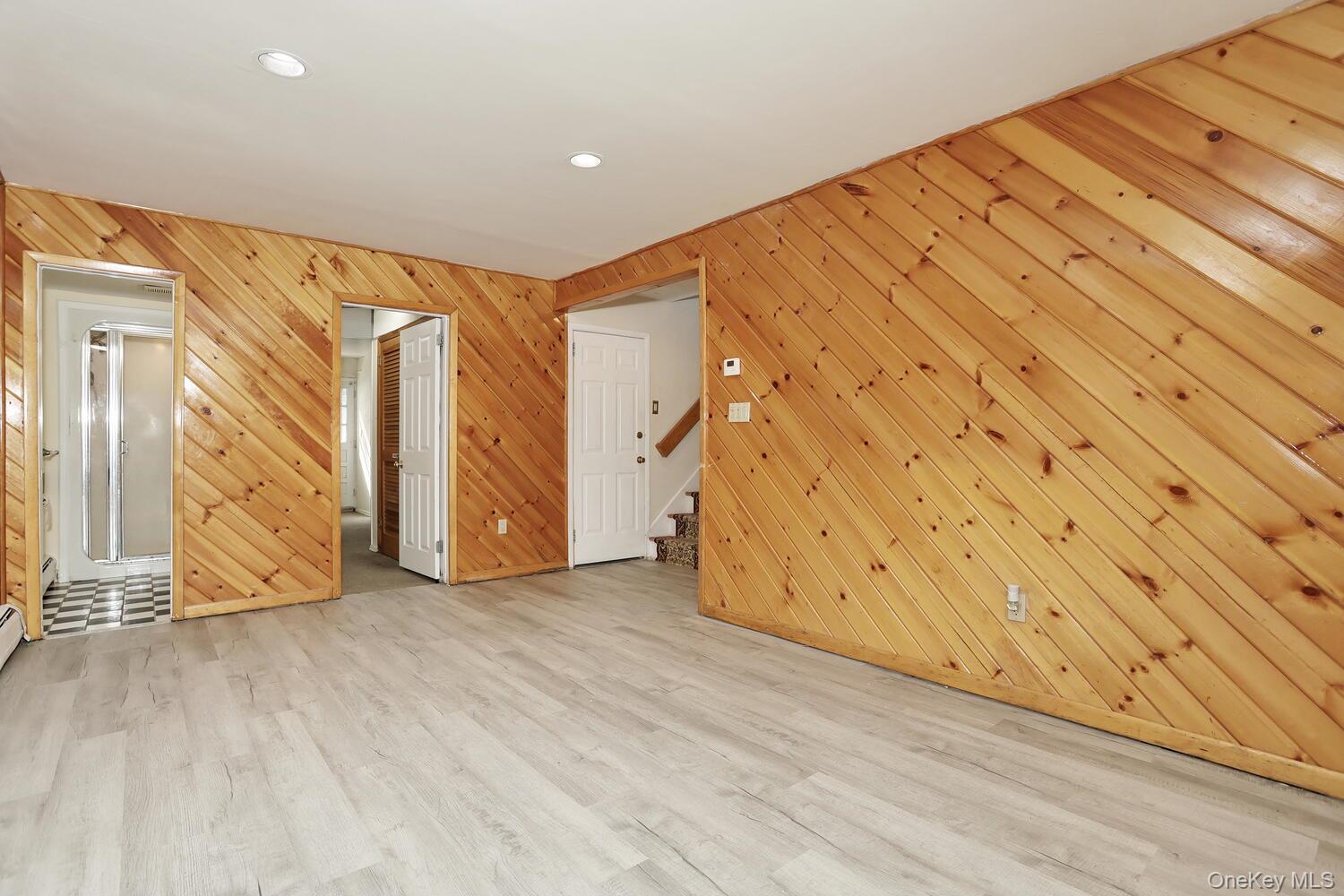 30 Bridle Road, Spring Valley, NY 10977