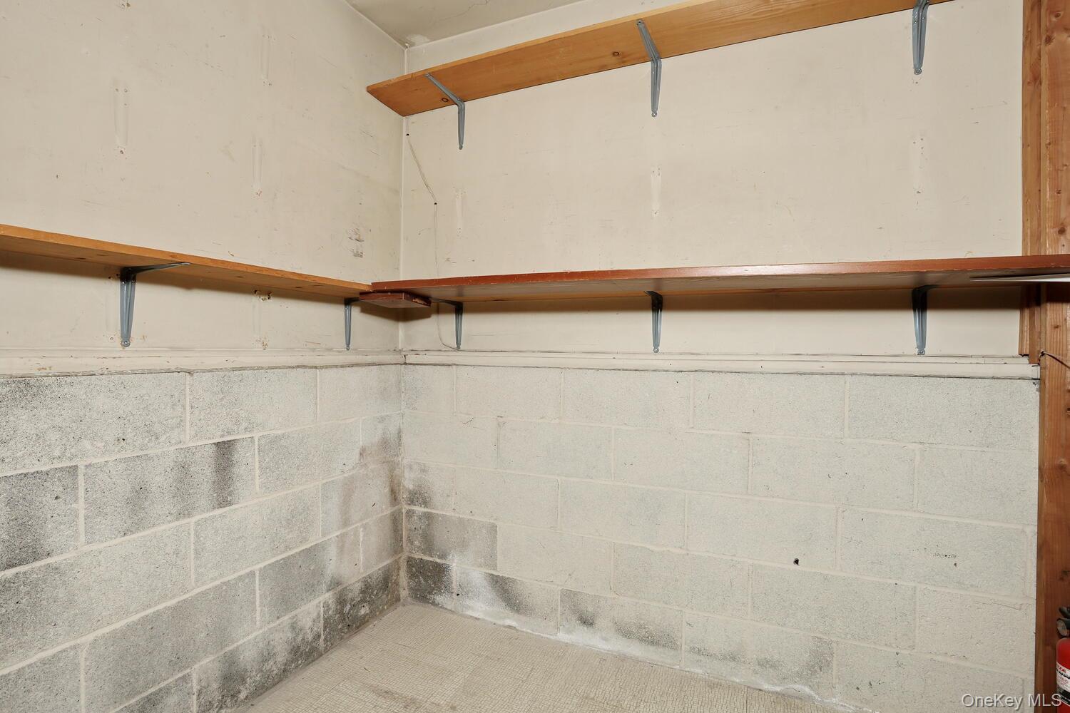 30 Bridle Road, Spring Valley, NY 10977