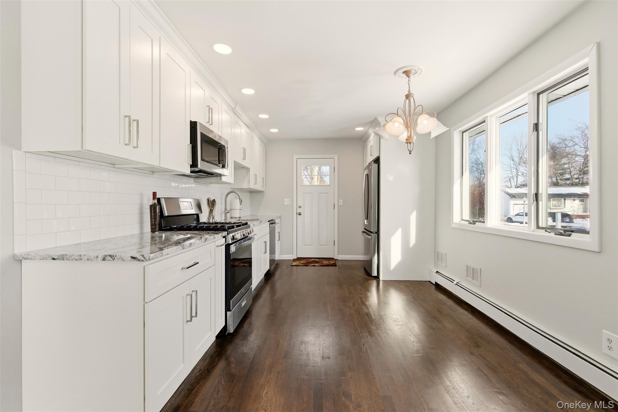 25 Whitetail Lane, Commack, NY 11725