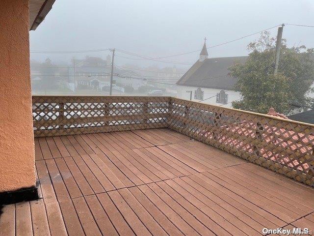 66 E Walnut Street, Long Beach, NY 11561