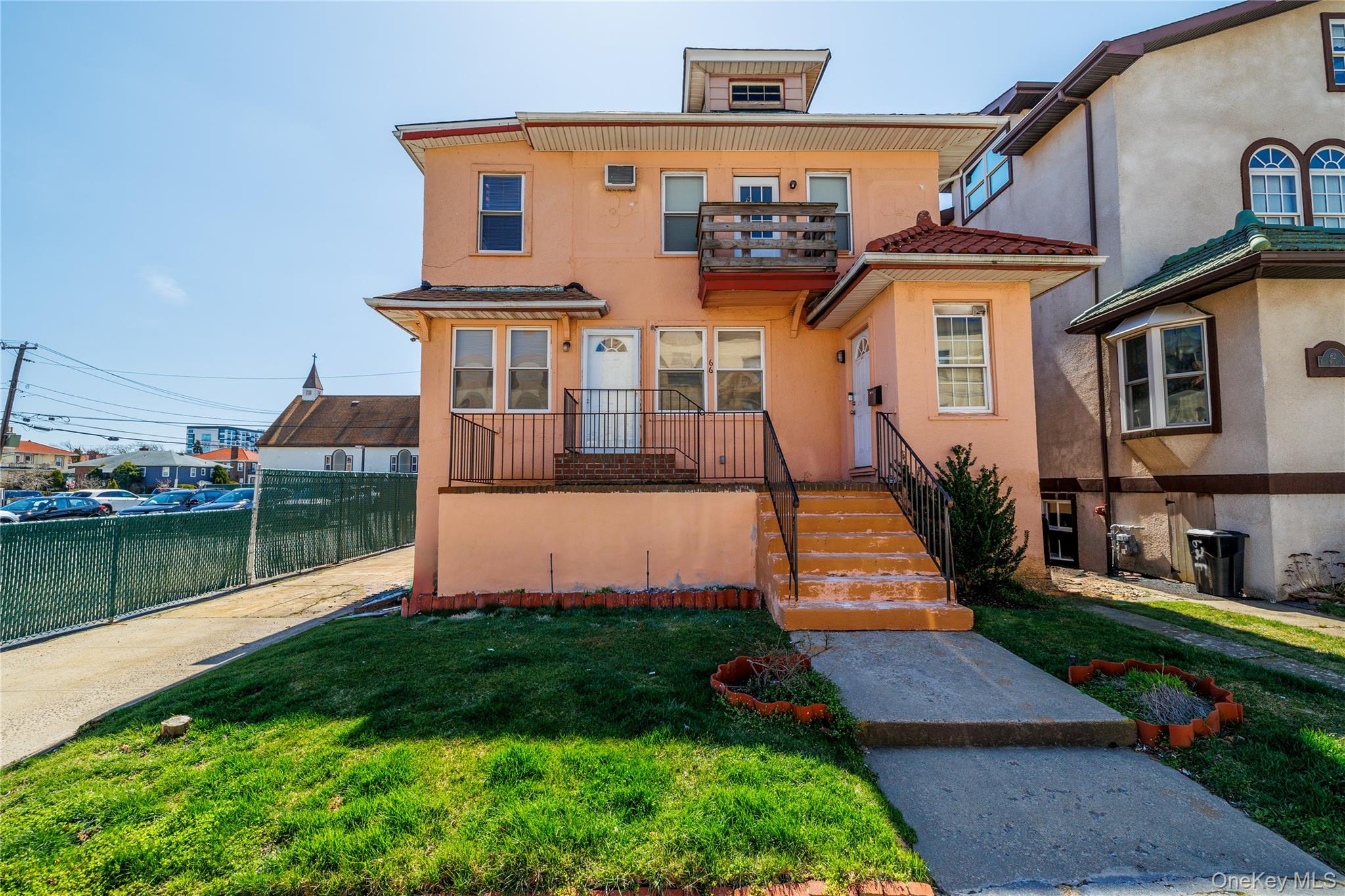 66 E Walnut Street, Long Beach, NY 11561