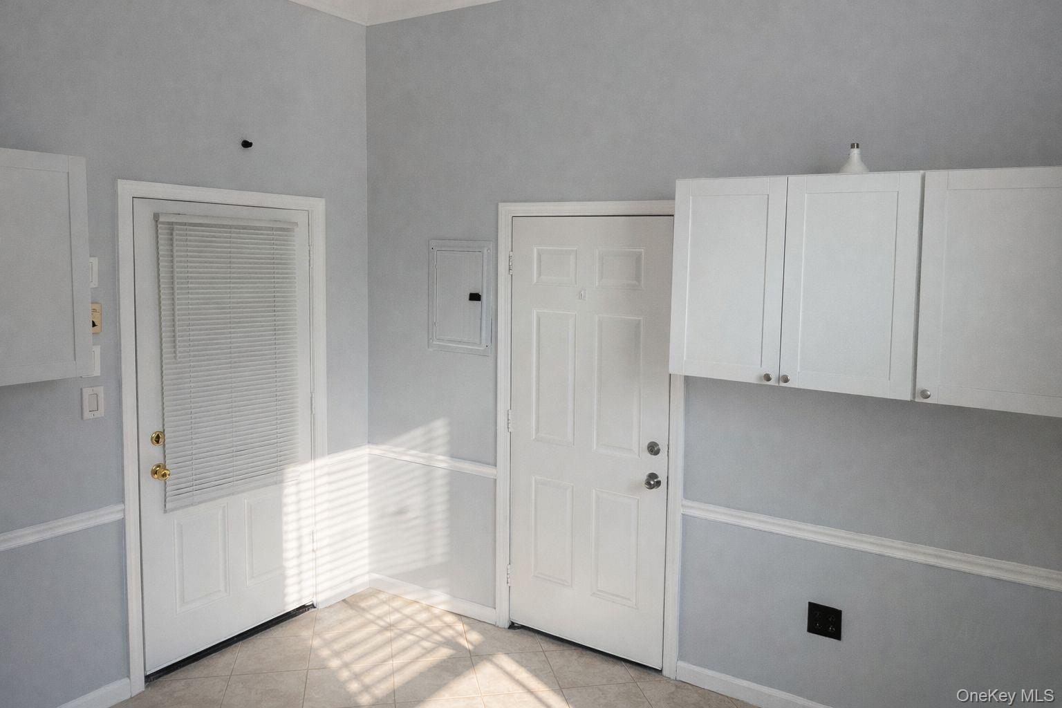 1 W Sunrise Highway, Freeport, NY 11520