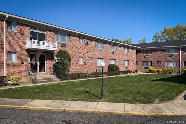 91 South Clinton Avenue # 7B, Bay Shore, NY 11706