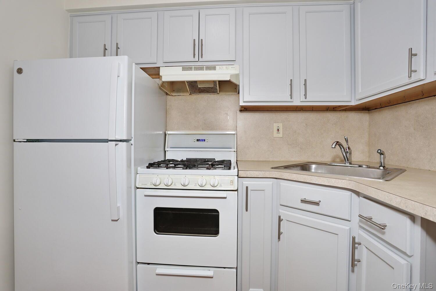 100 Dowd Street # #D8, Haverstraw, NY 10927