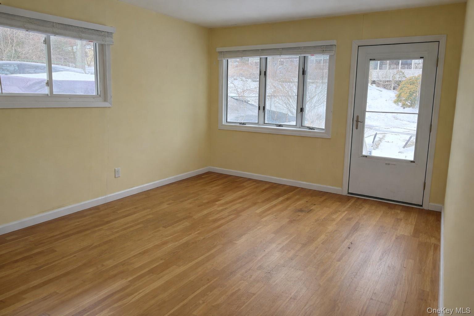 41 Robin Road, Rocky Point, NY 11778