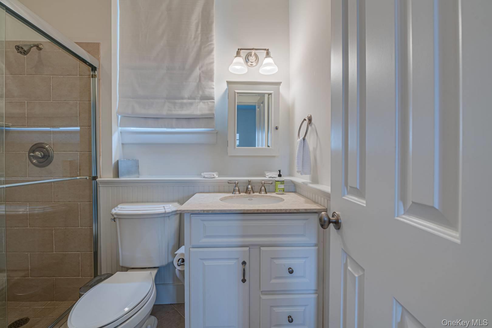 90 Lopers Path, Water Mill, NY 11976