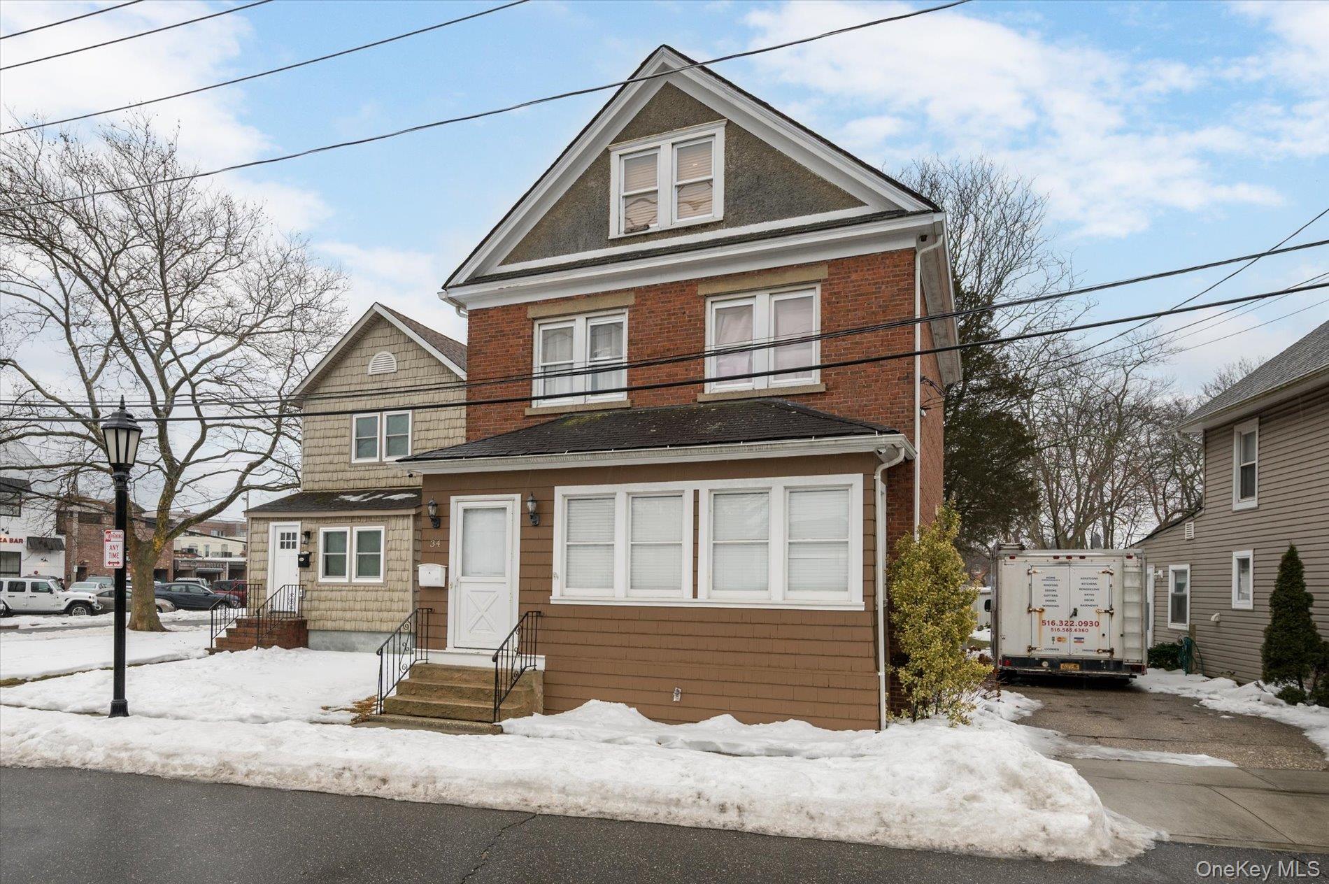 34 S Front Street, Farmingdale, NY 11735
