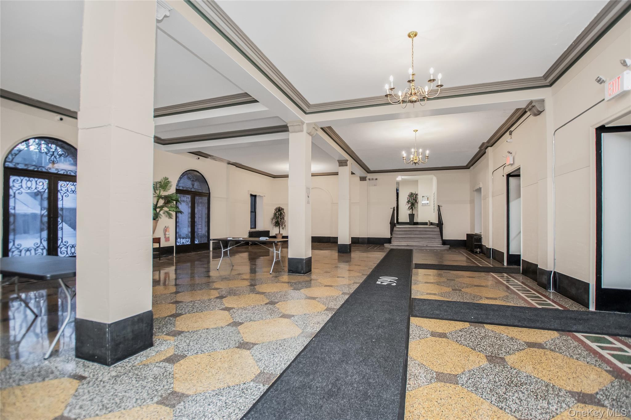 590 E Third Street # 2D, Mount Vernon, NY 10553