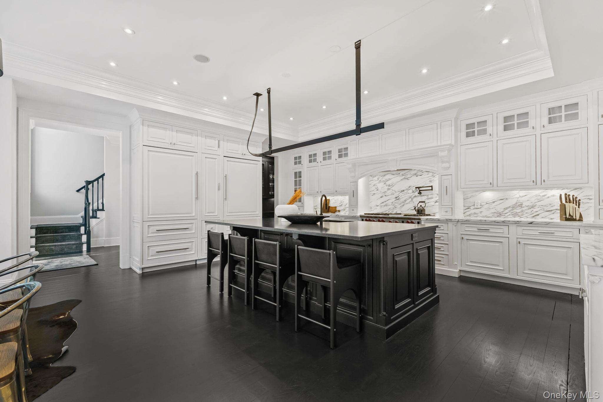 12 Gifford Lake Drive, Armonk, NY 10504