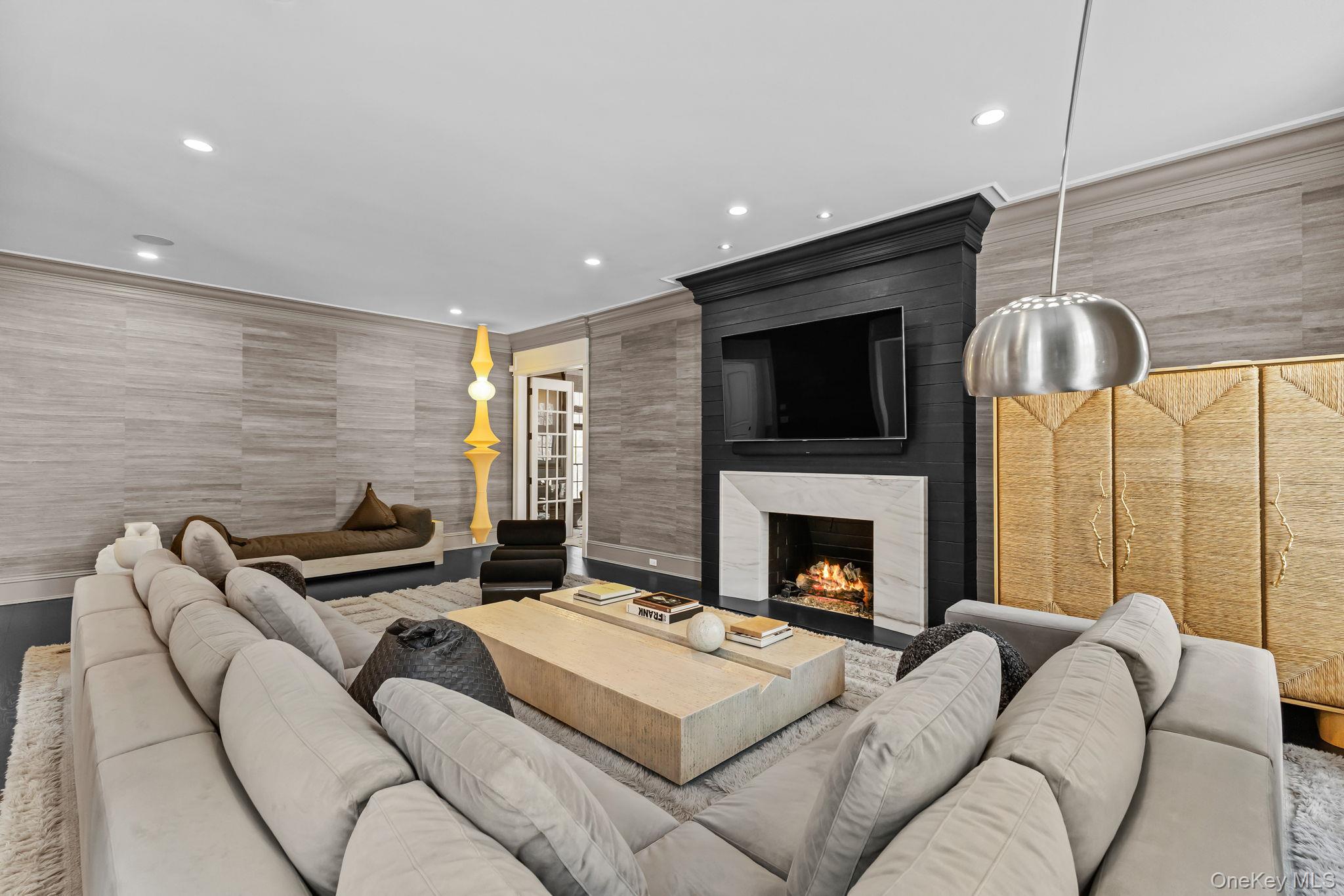 12 Gifford Lake Drive, Armonk, NY 10504