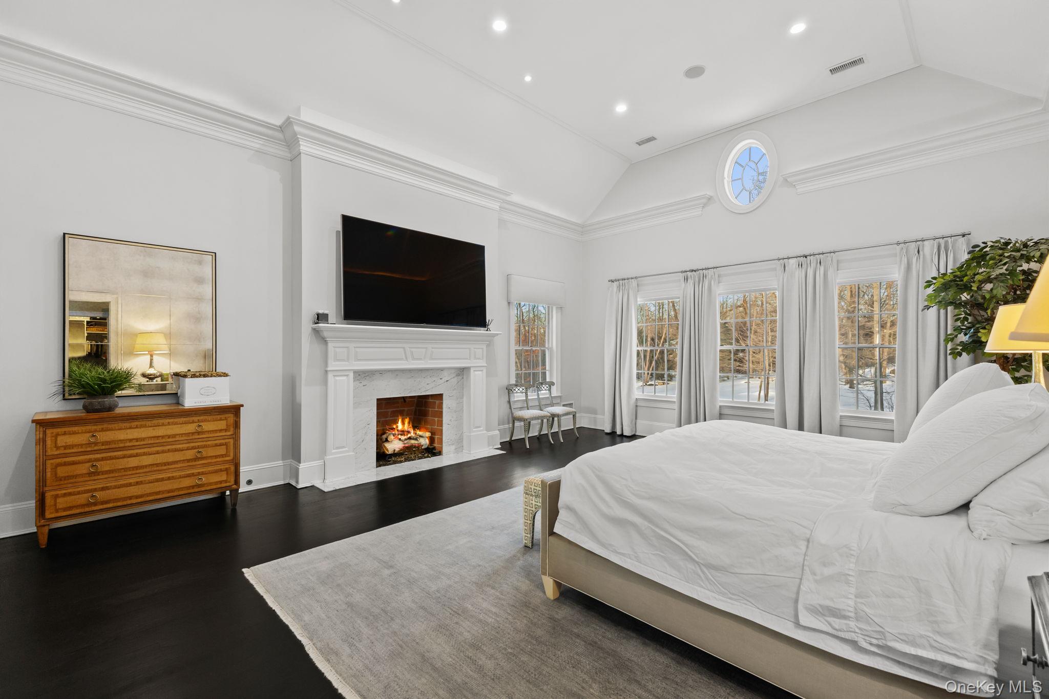 12 Gifford Lake Drive, Armonk, NY 10504