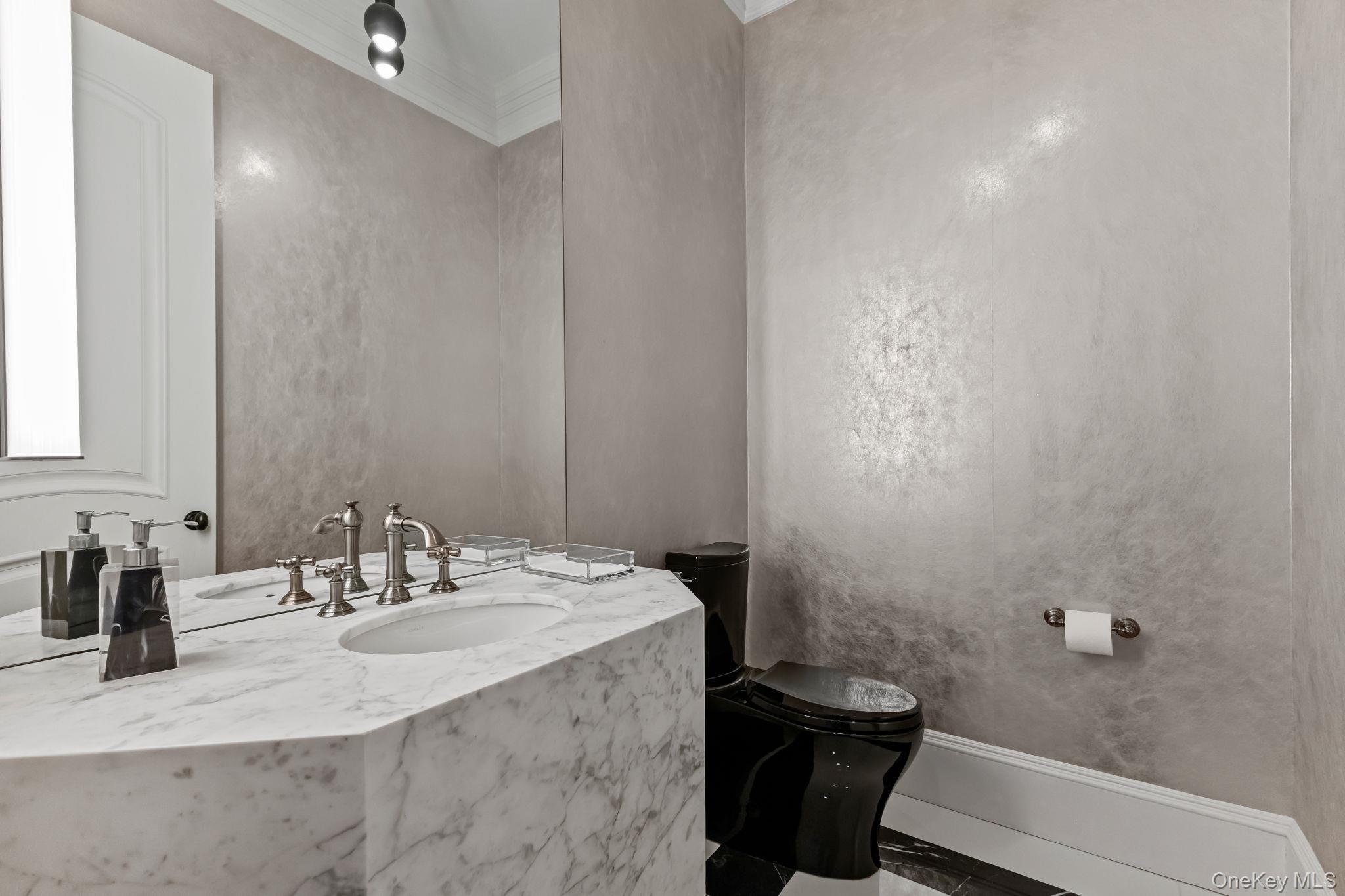 12 Gifford Lake Drive, Armonk, NY 10504