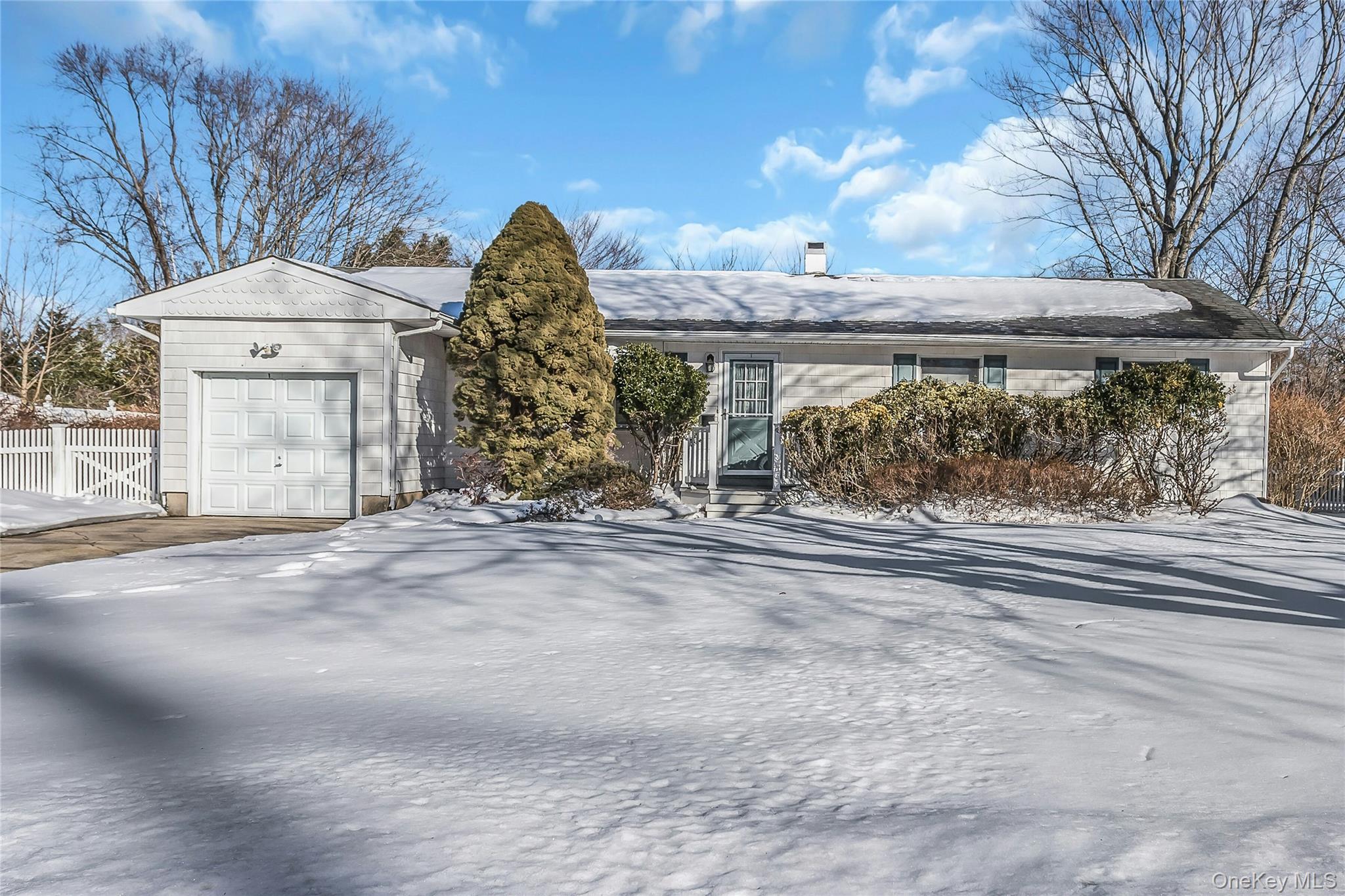 59 Charm City Drive, Port Jefferson Station, NY 11776