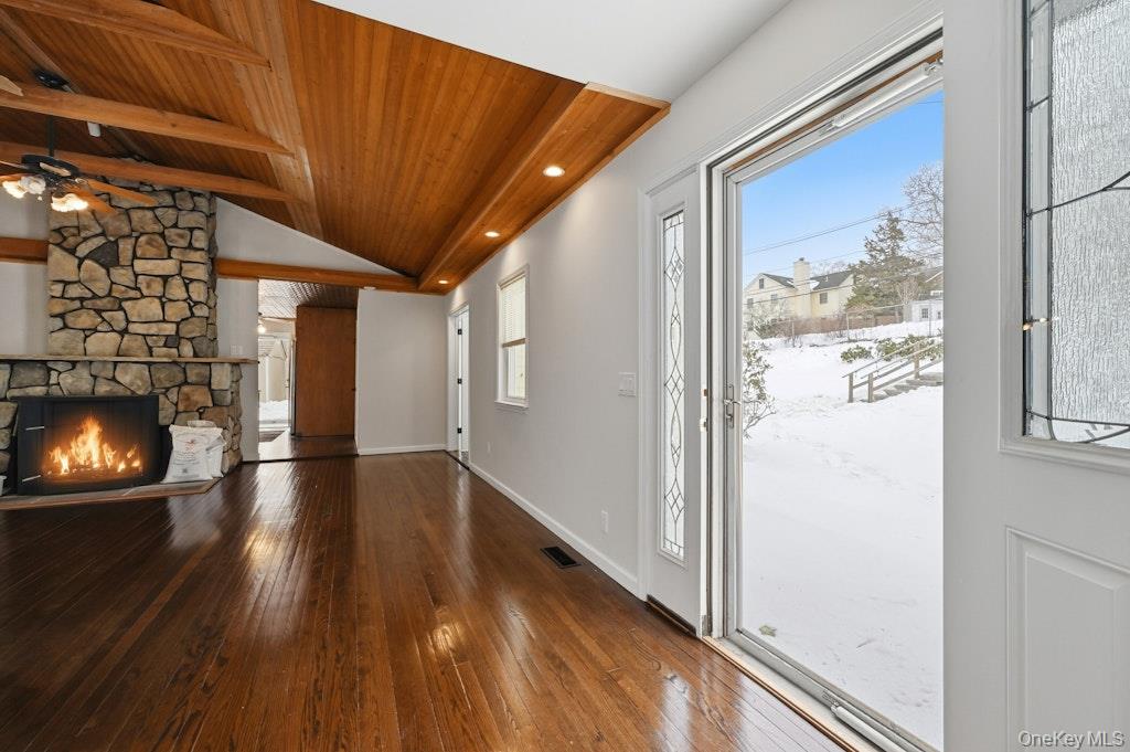 63 Lakeside Trail, Ridge, NY 11961