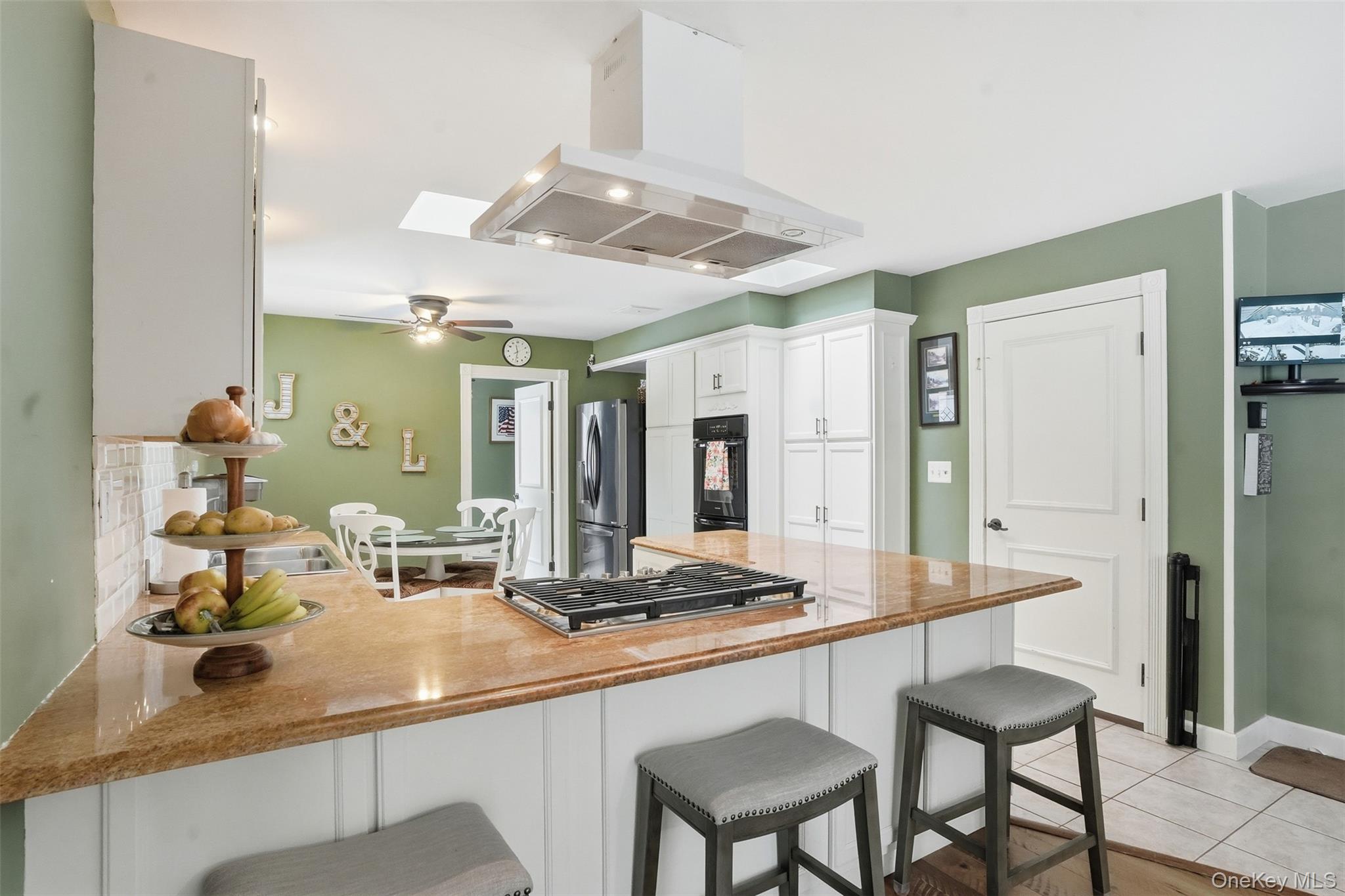 14 Tall Pines Drive, Hopewell Junction, NY 12533