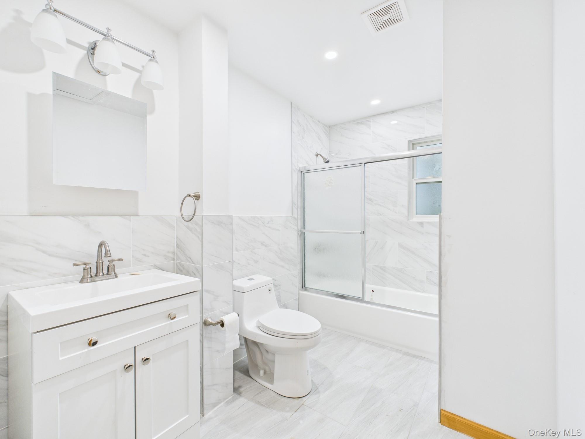 5110 Little Neck Parkway, Little Neck, NY 11362