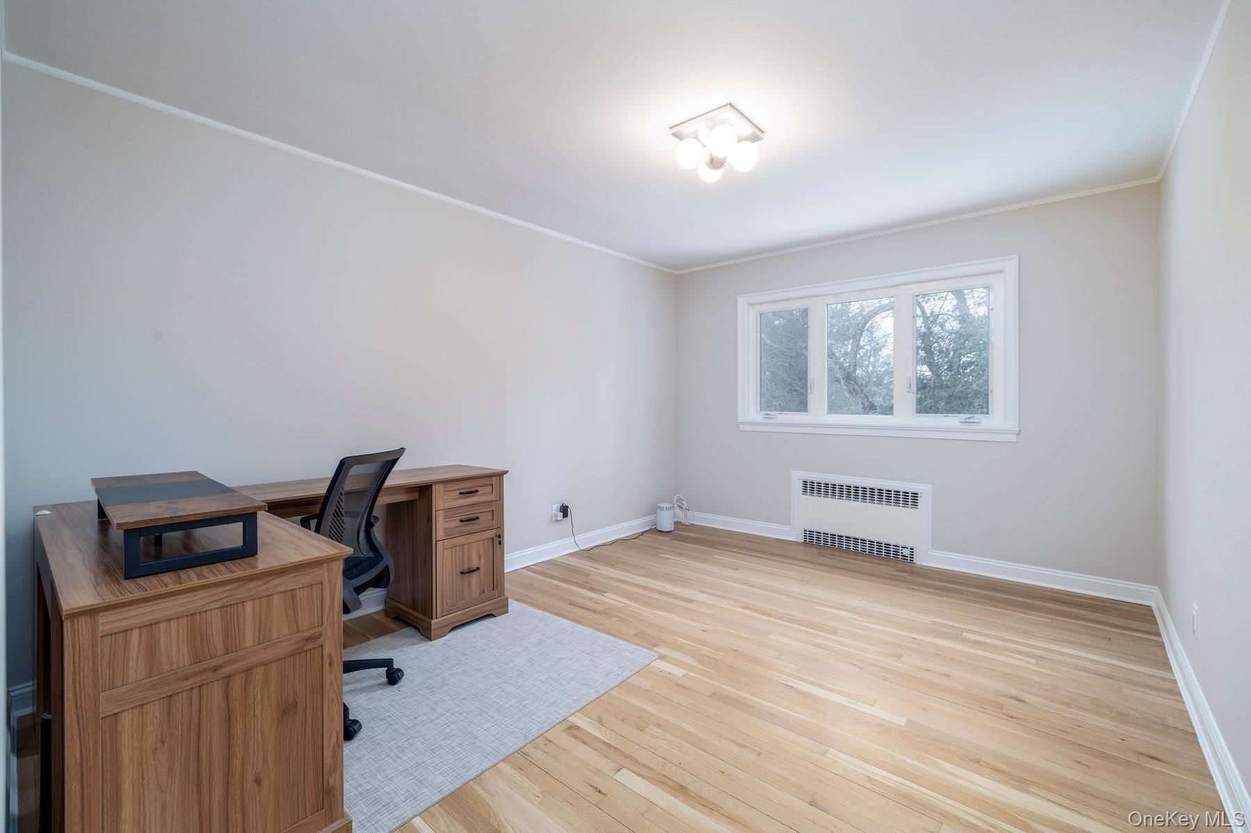 105 Reeve Road, Rockville Centre, NY 11570