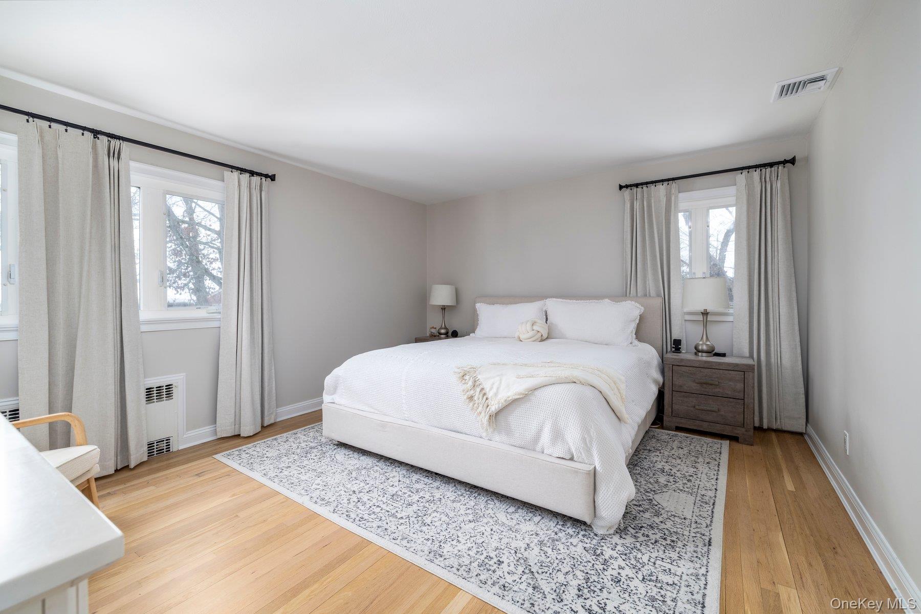 105 Reeve Road, Rockville Centre, NY 11570