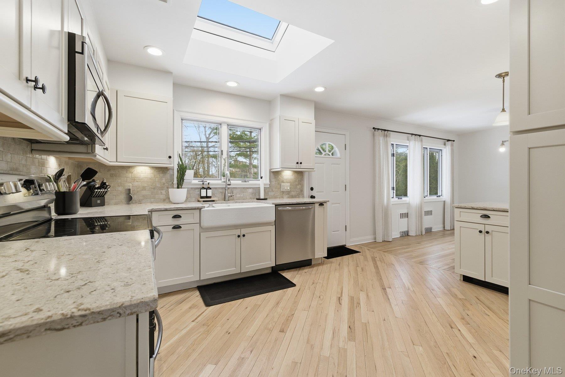 105 Reeve Road, Rockville Centre, NY 11570