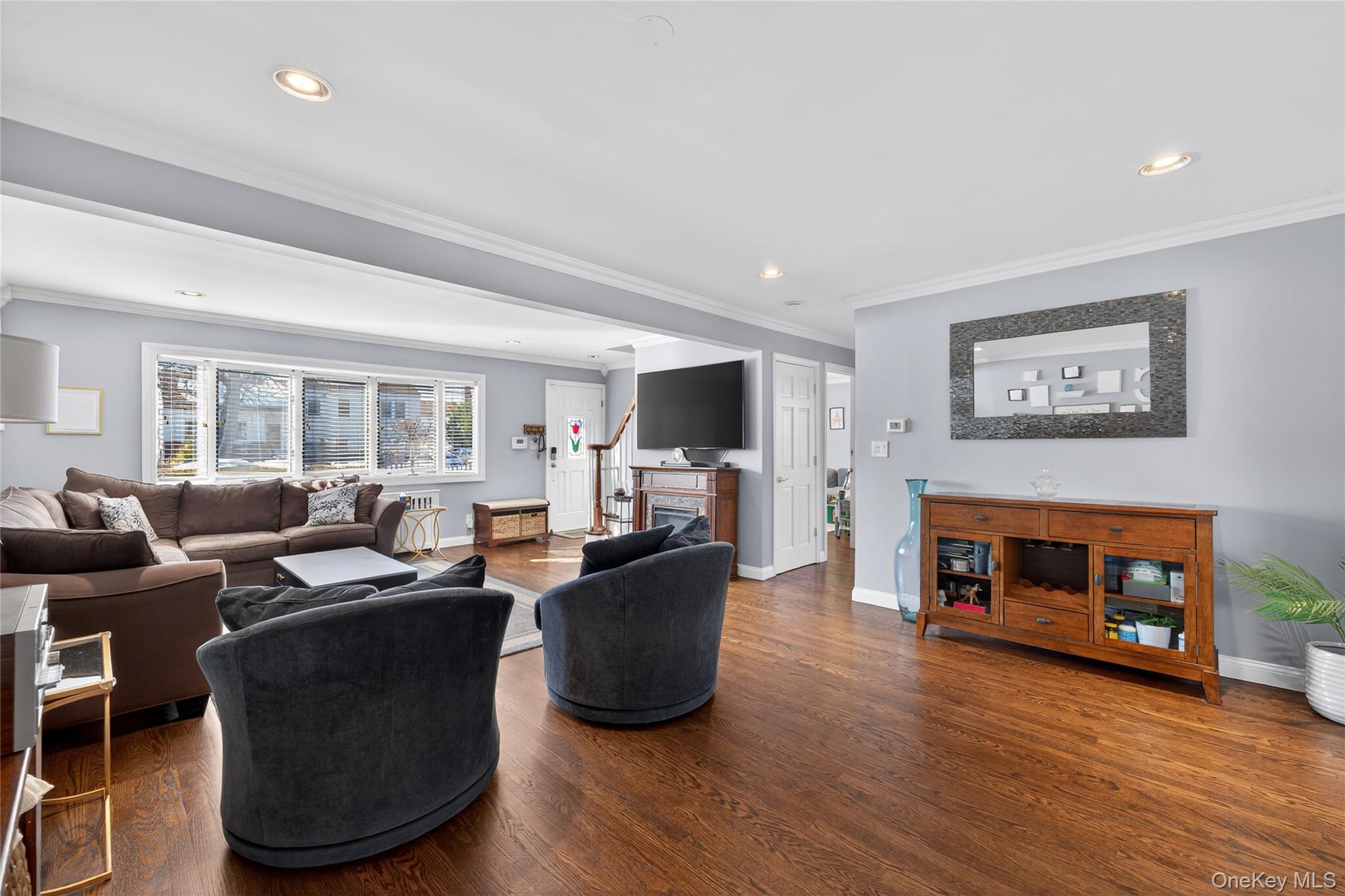 3351 4th Street, Oceanside, NY 11572