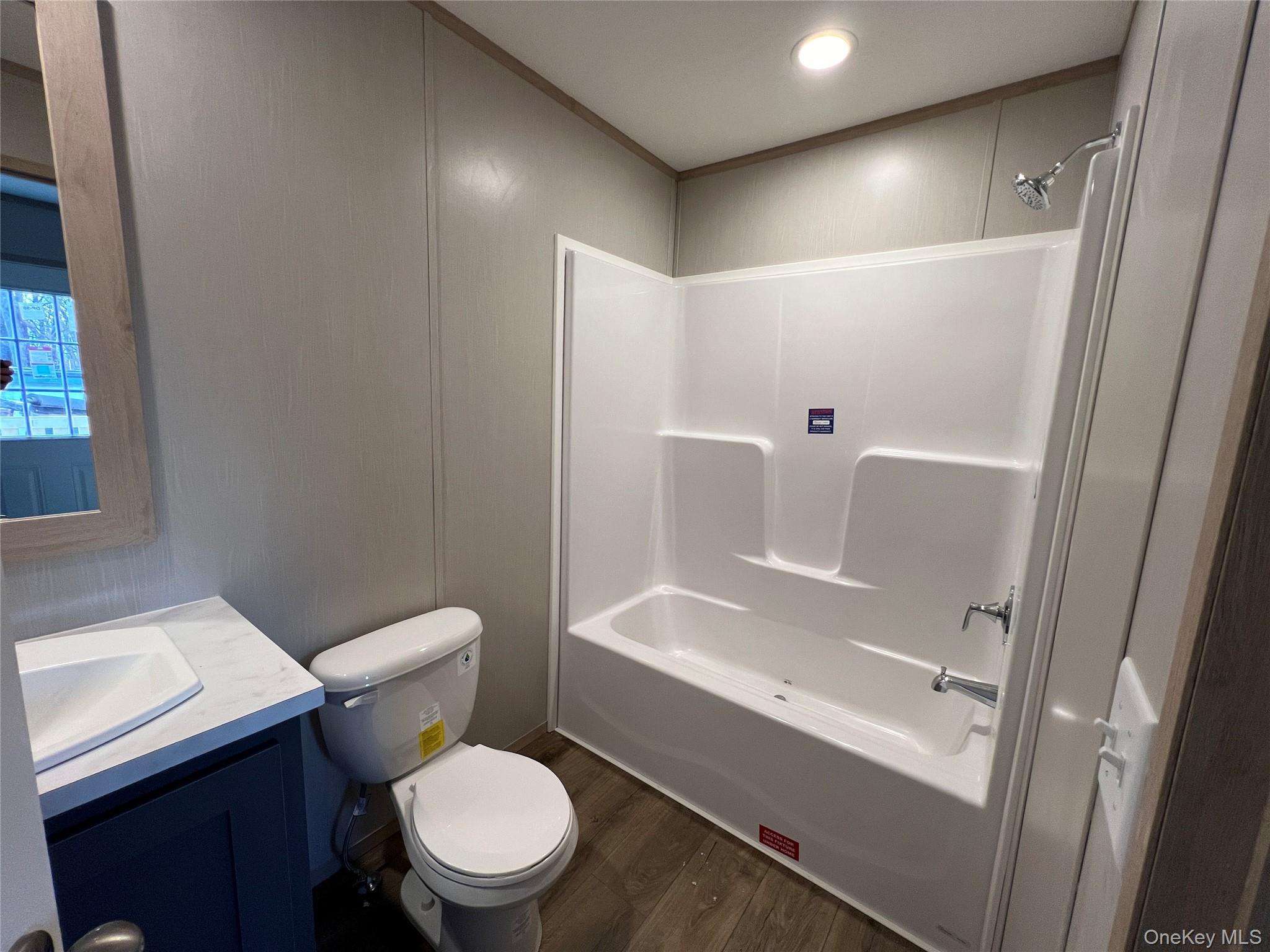 985 Route 17M, Middletown, NY 10940