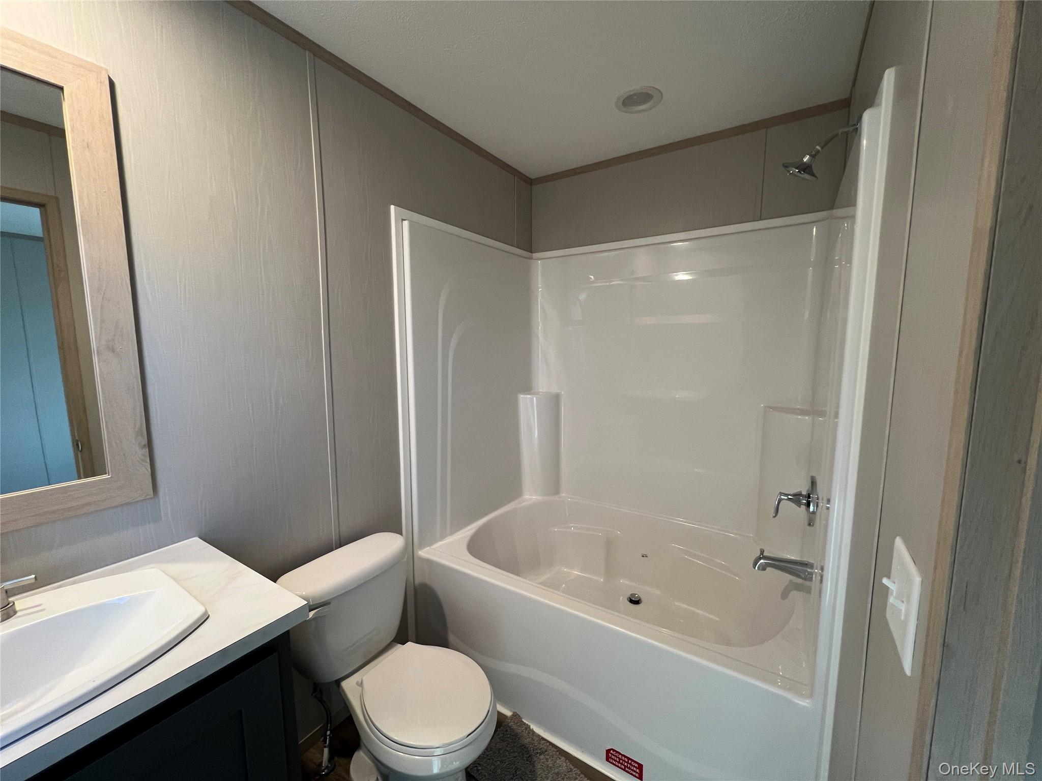 985 Route 17M, Middletown, NY 10940