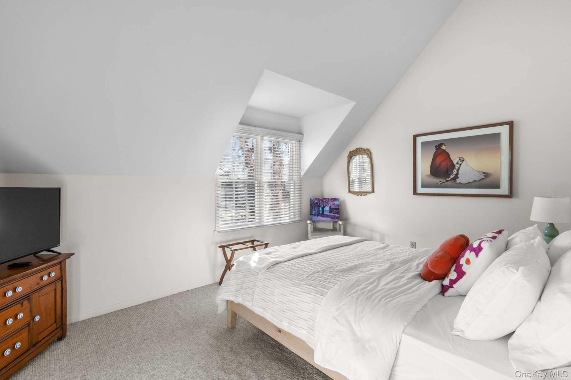 20 Hubbard Lane # 116, Southampton, NY 11968