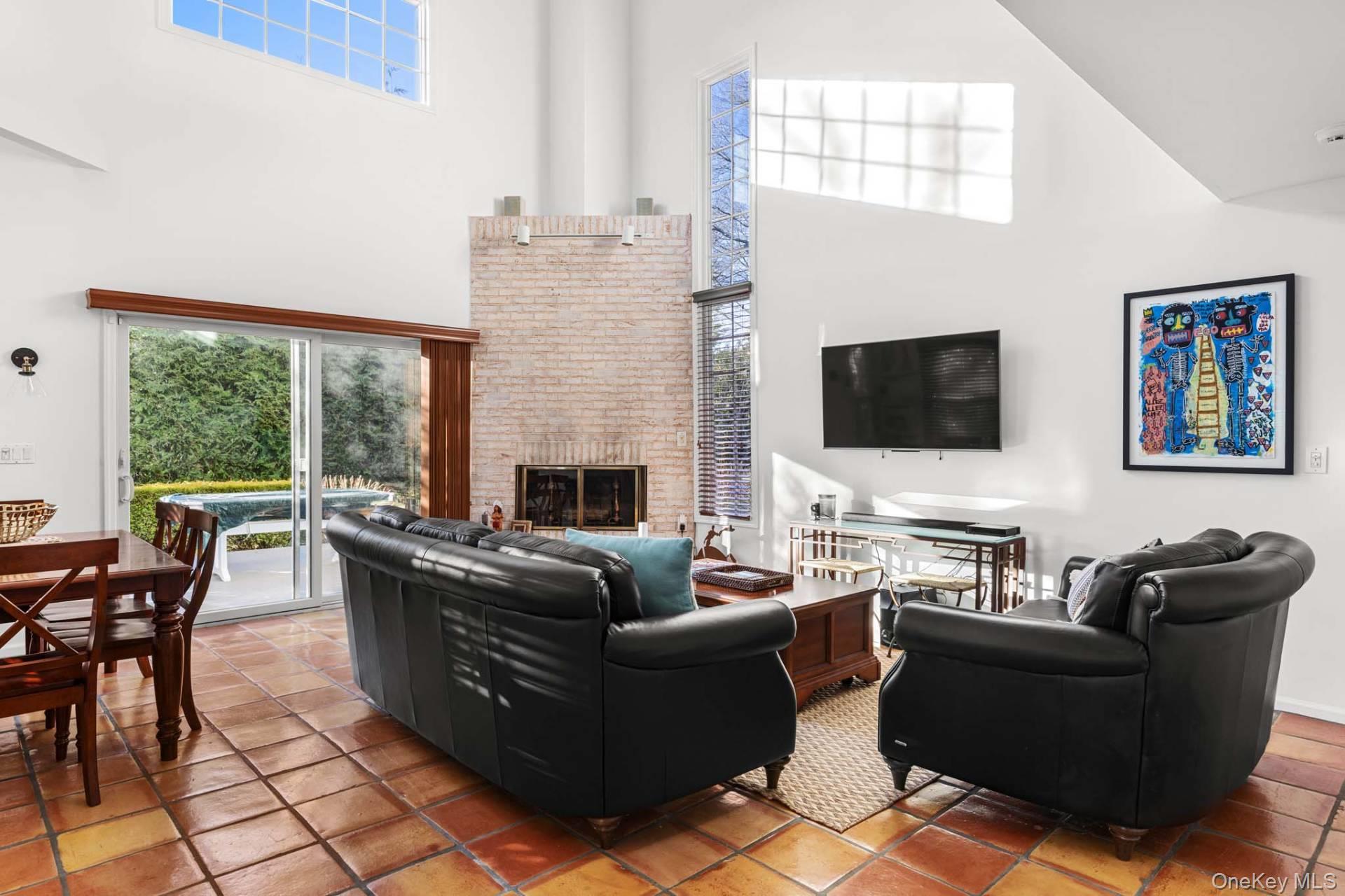 20 Hubbard Lane # 116, Southampton, NY 11968