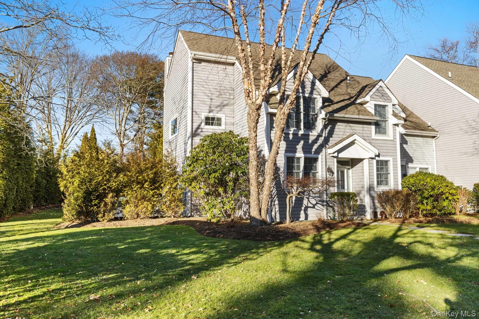 20 Hubbard Lane # 116, Southampton, NY 11968