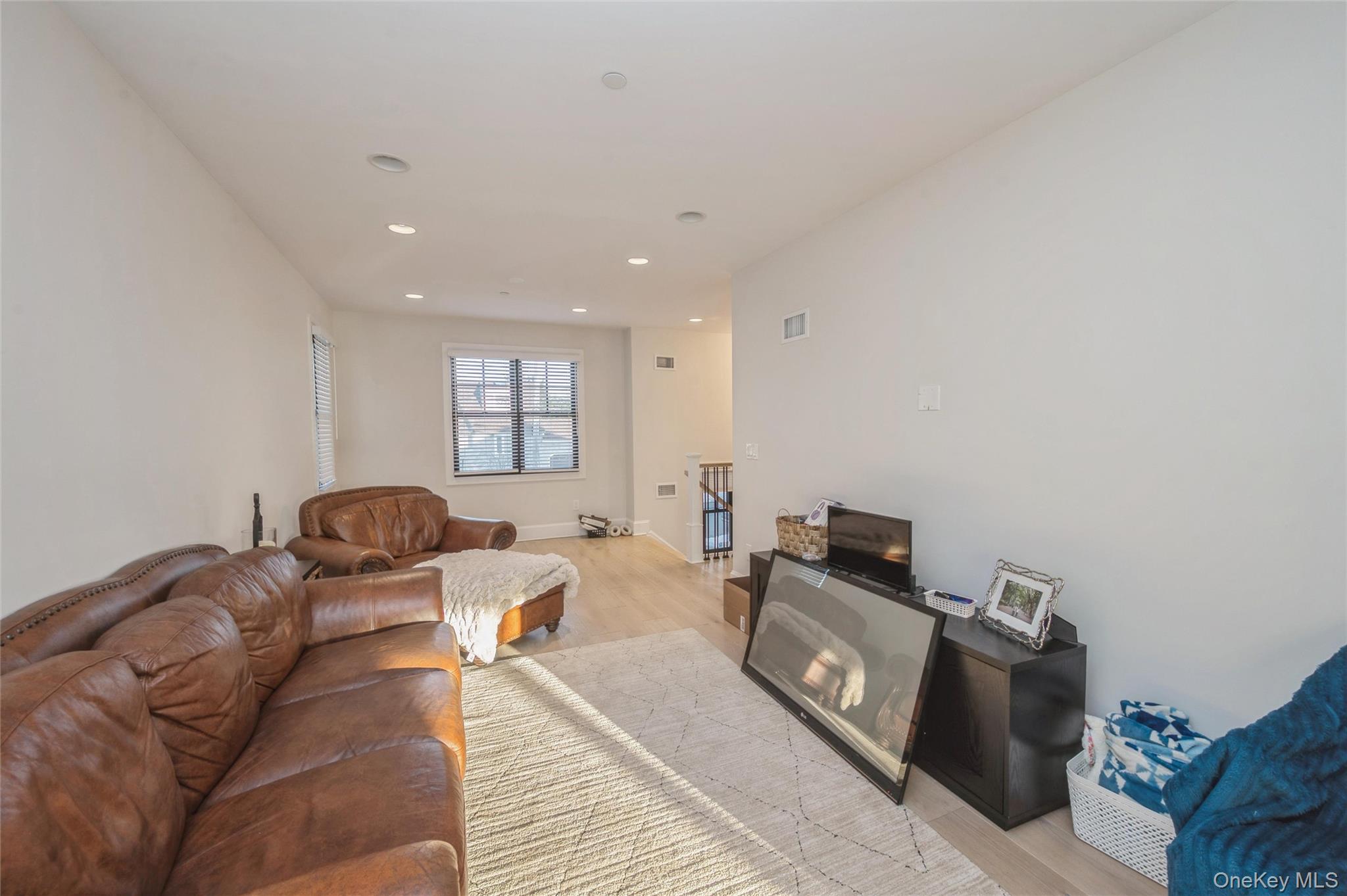 400 Shore Road, Bellmore, NY 11710