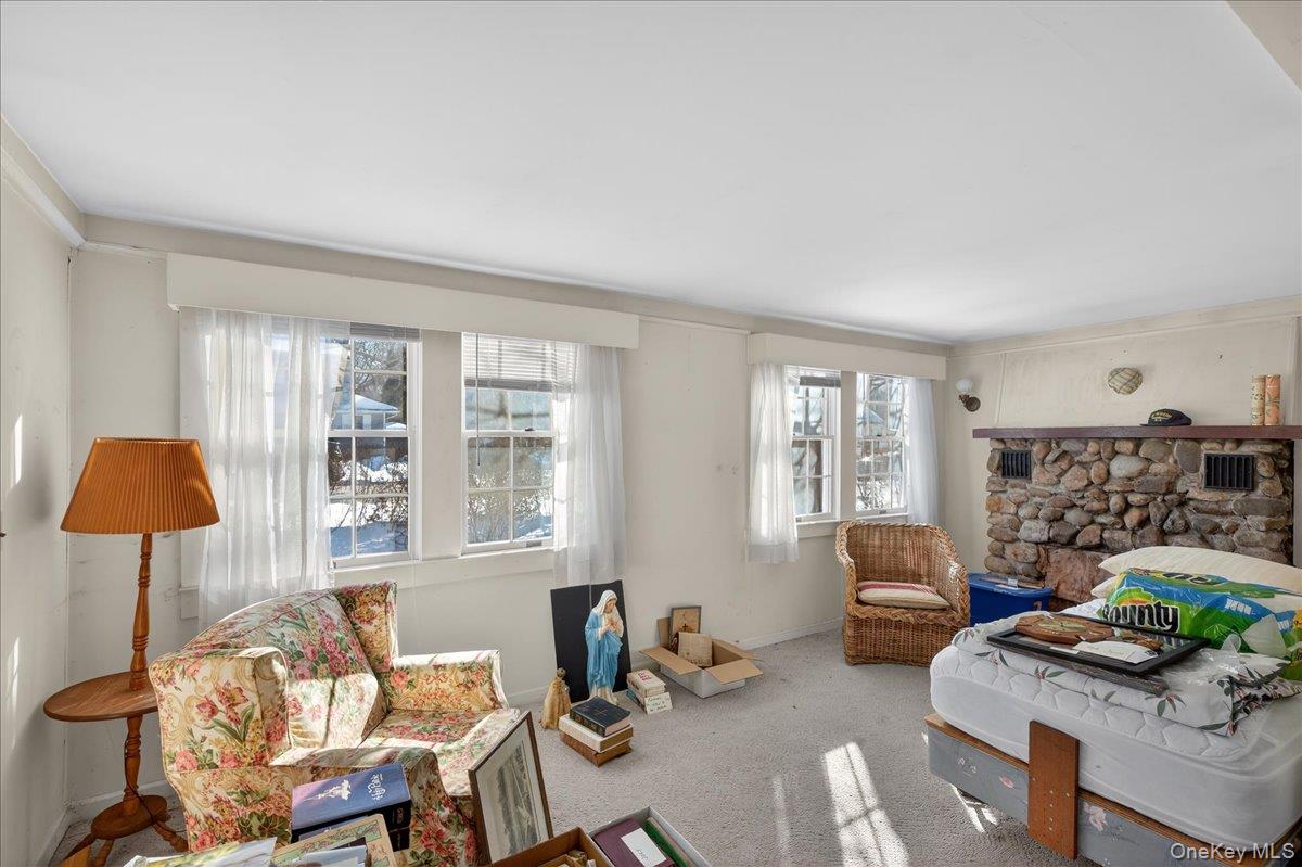 175 Main Avenue, Mastic, NY 11950