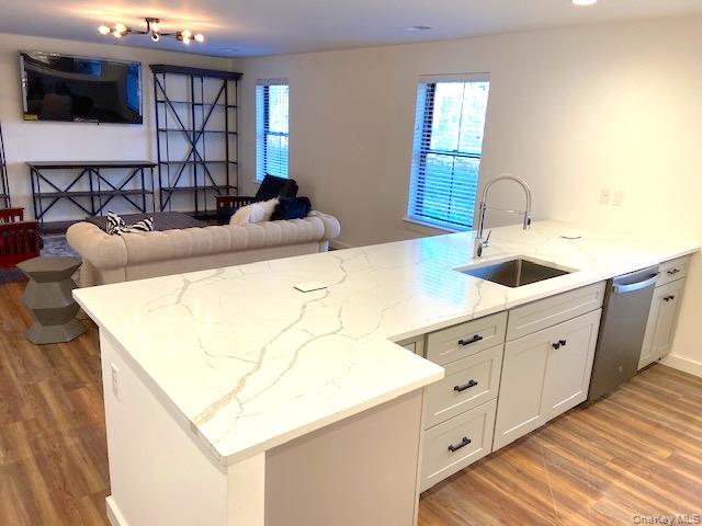 669 SHEAFE Road # 107, Poughkeepsie, NY 12601