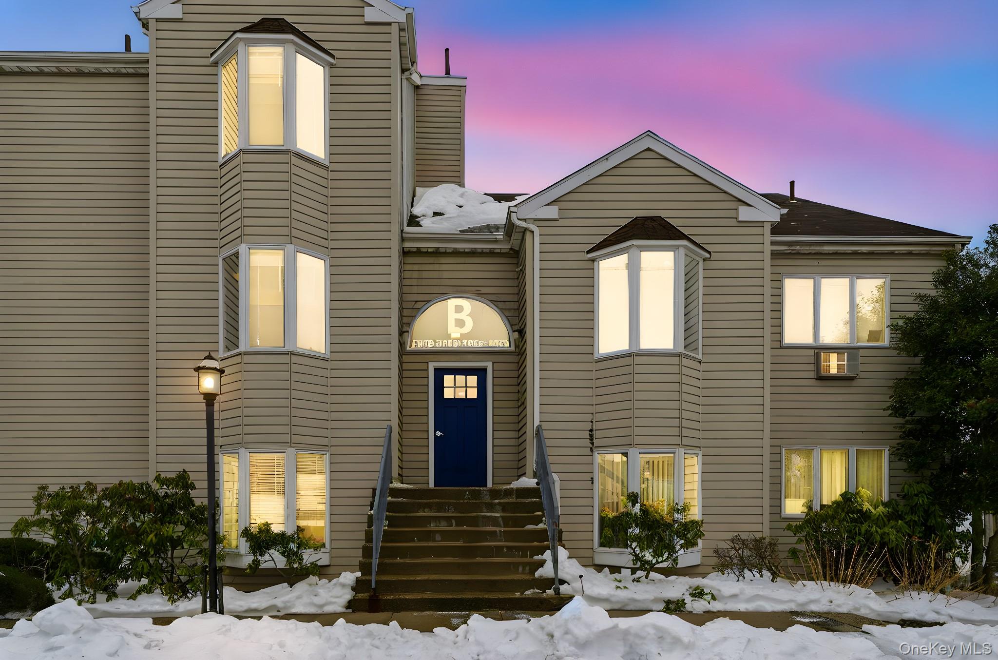 152 Tier Street # 206B, Bronx, NY 10464