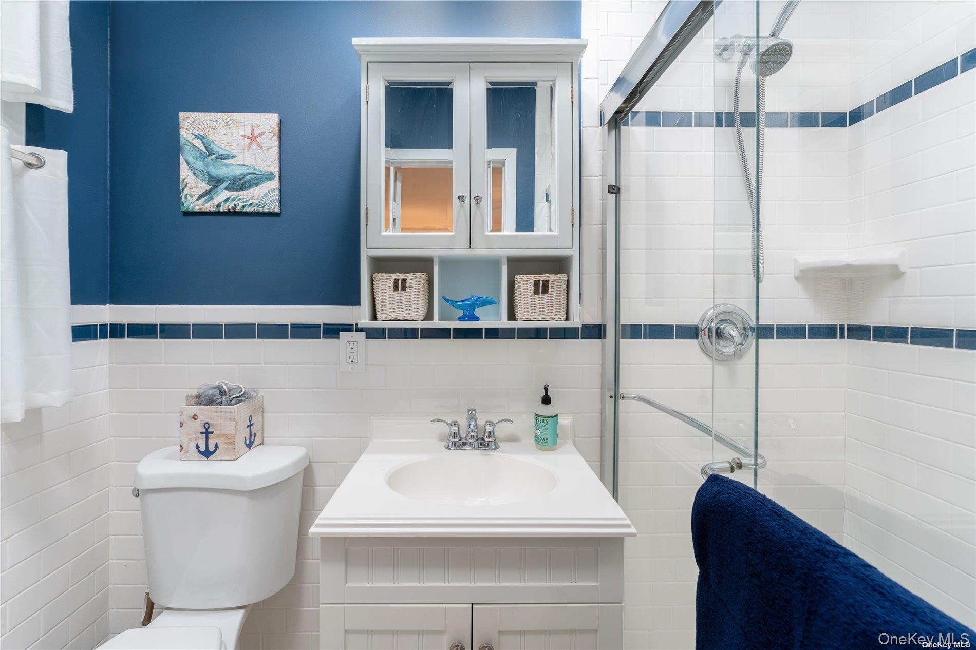 8 Wakeman Court, Hampton Bays, NY 11946