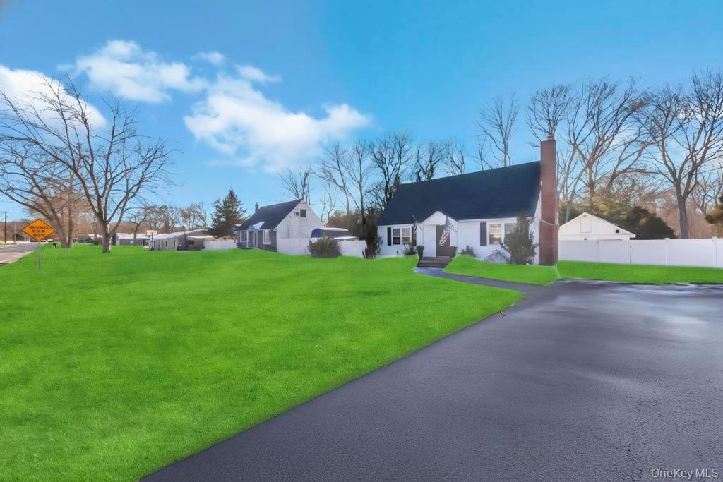 24 new Lane, Selden, NY 11784