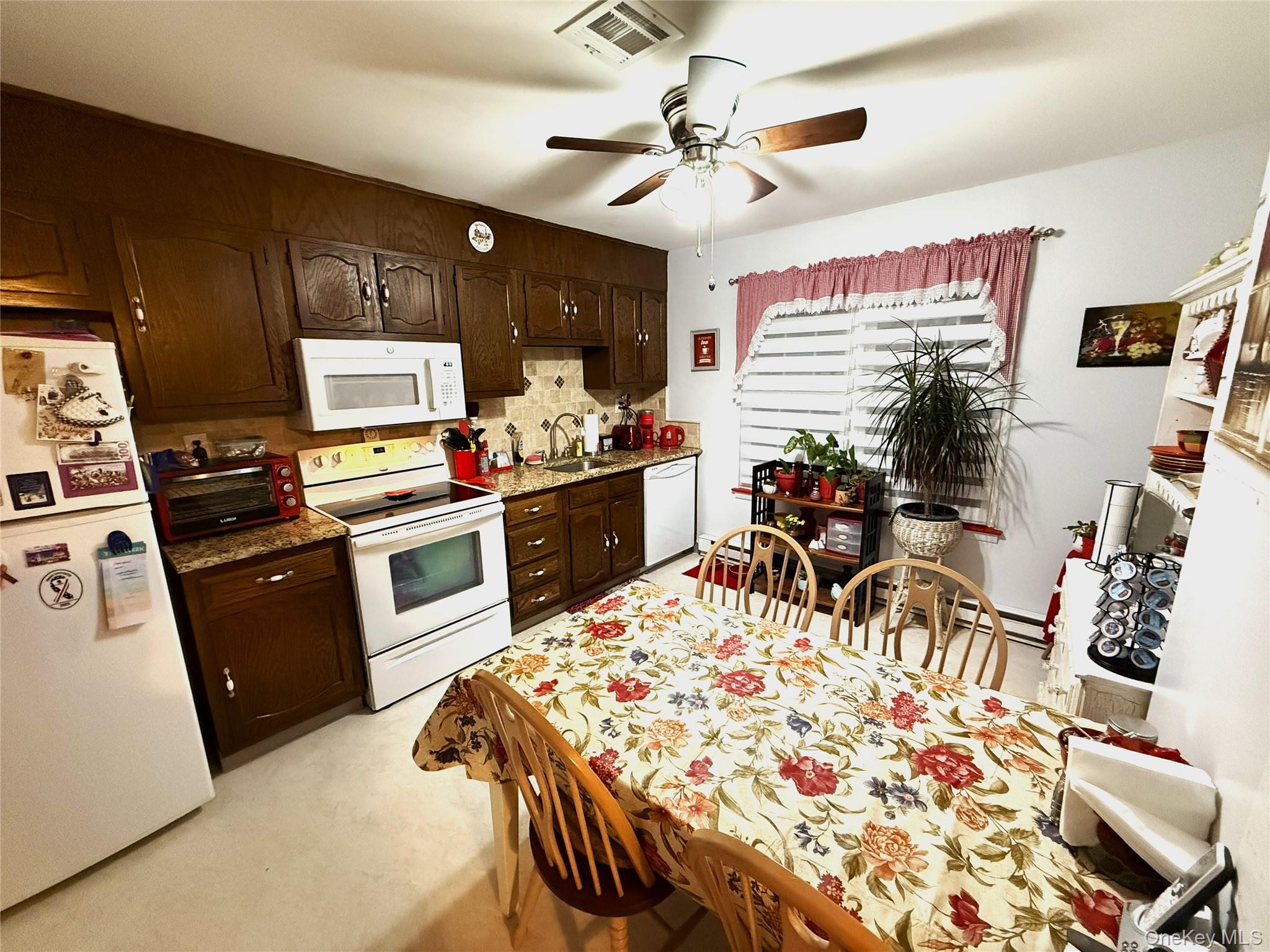 418 Weymouth Court # C, Ridge, NY 11961