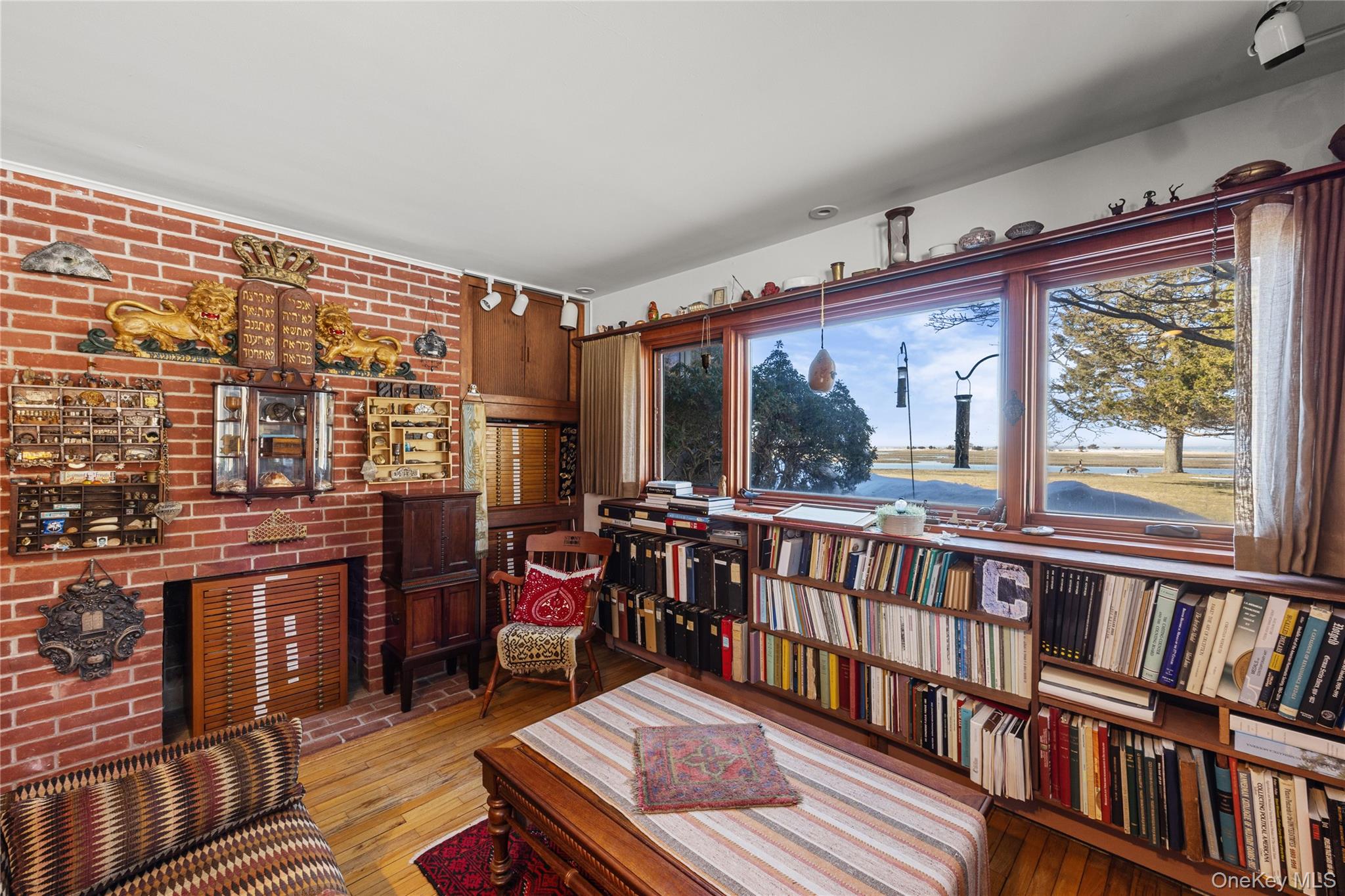 5 Shore Drive, Setauket, NY 11733