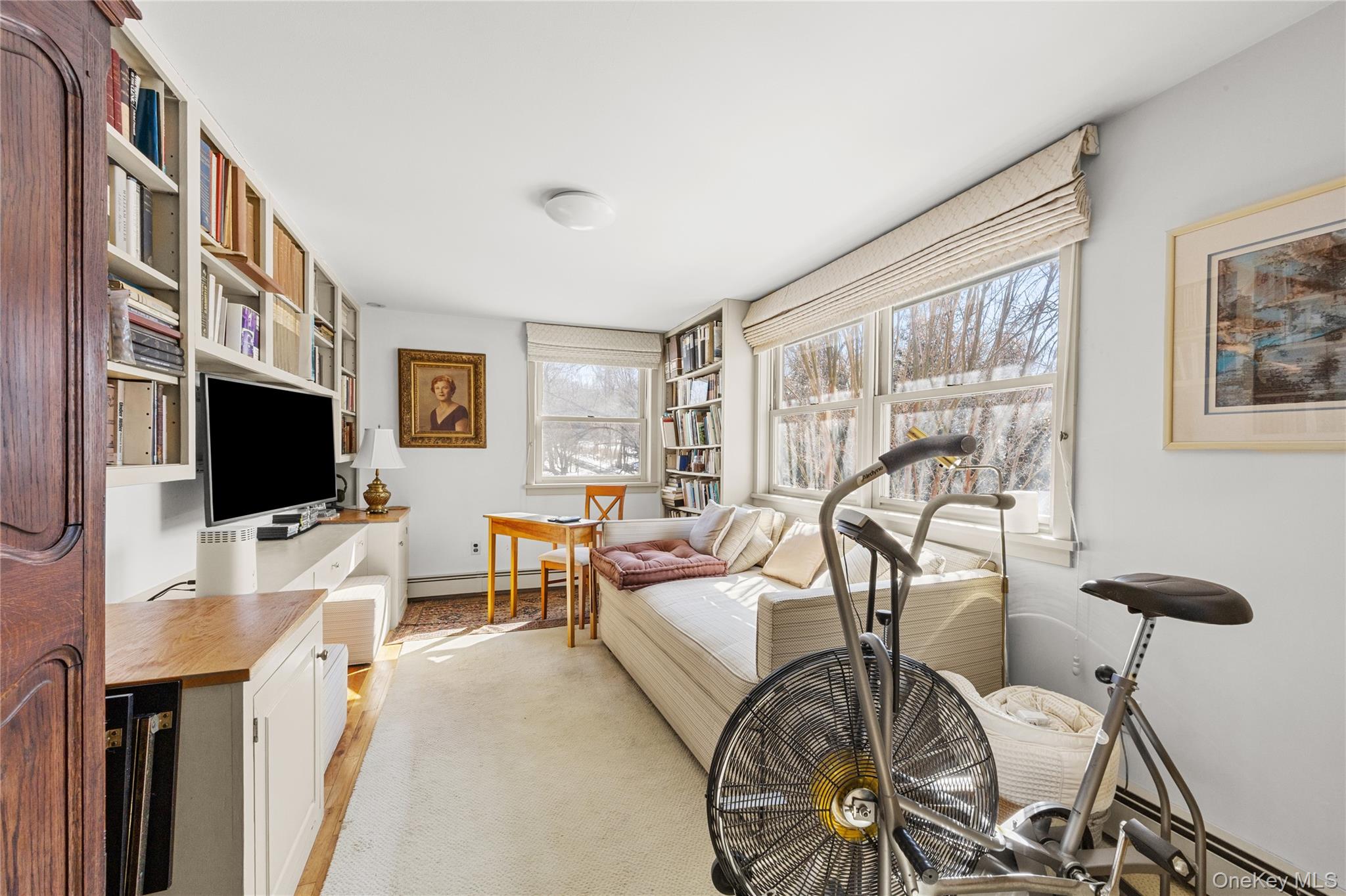 5 Shore Drive, Setauket, NY 11733