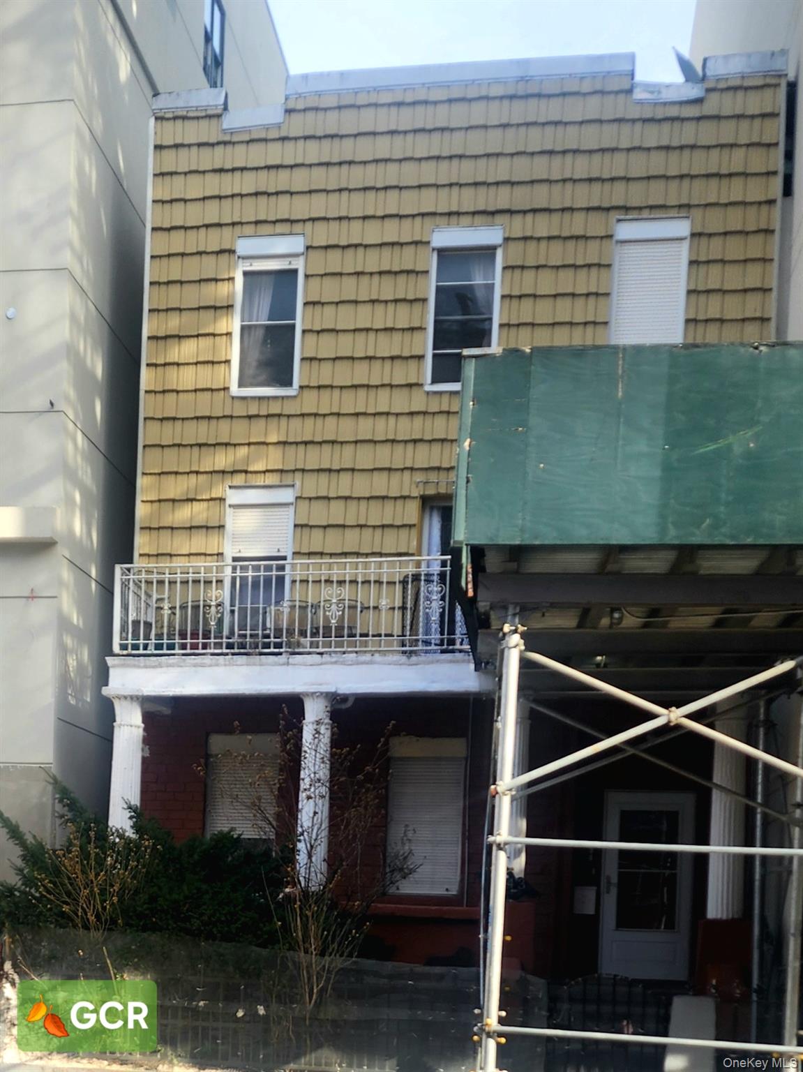 243 Franklin Avenue, Brooklyn, NY 11205